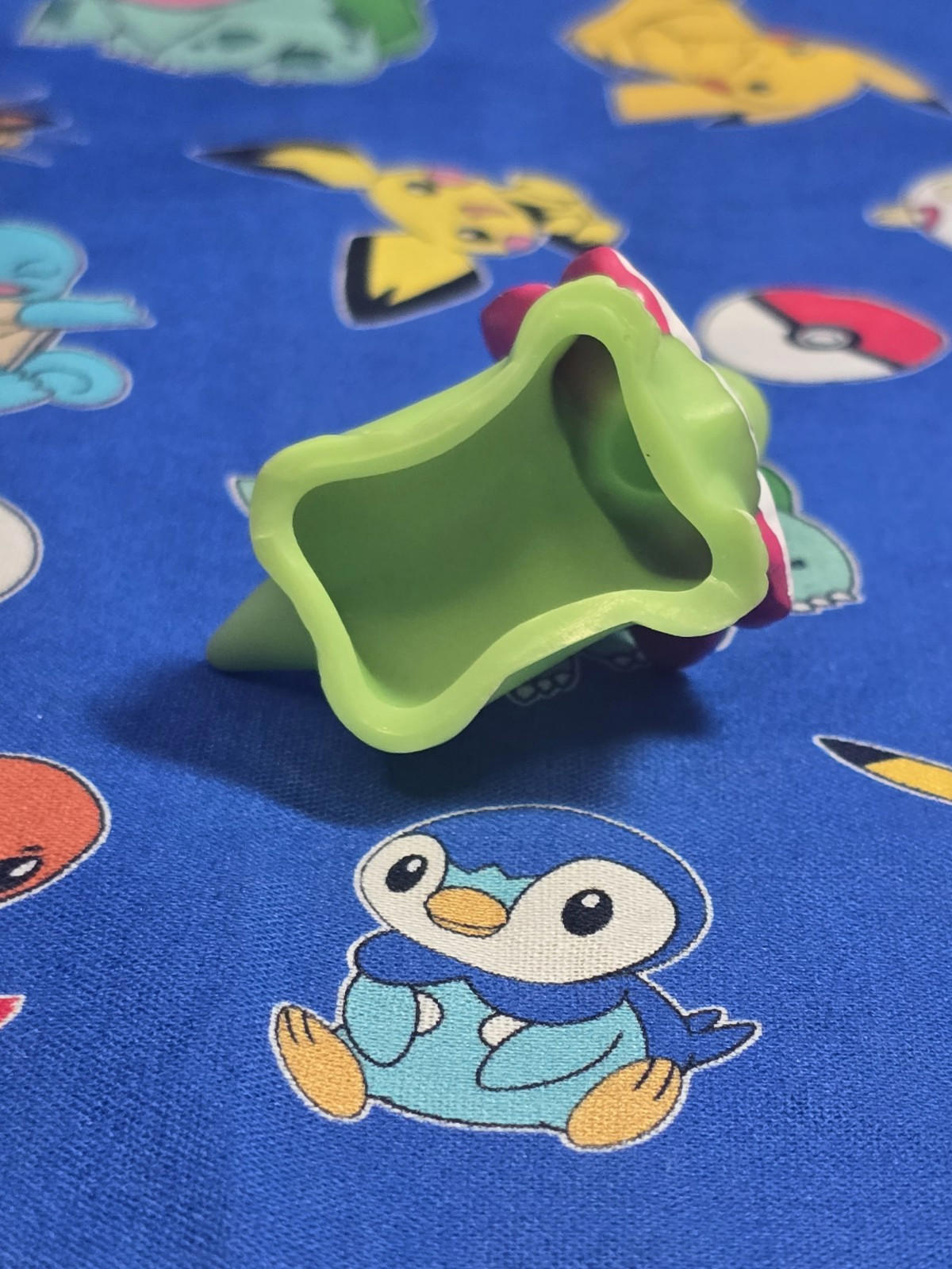 Pokemon Meganium Figure Finger Puppet 2007 Nintendo Bandai PVC Japan USA Seller