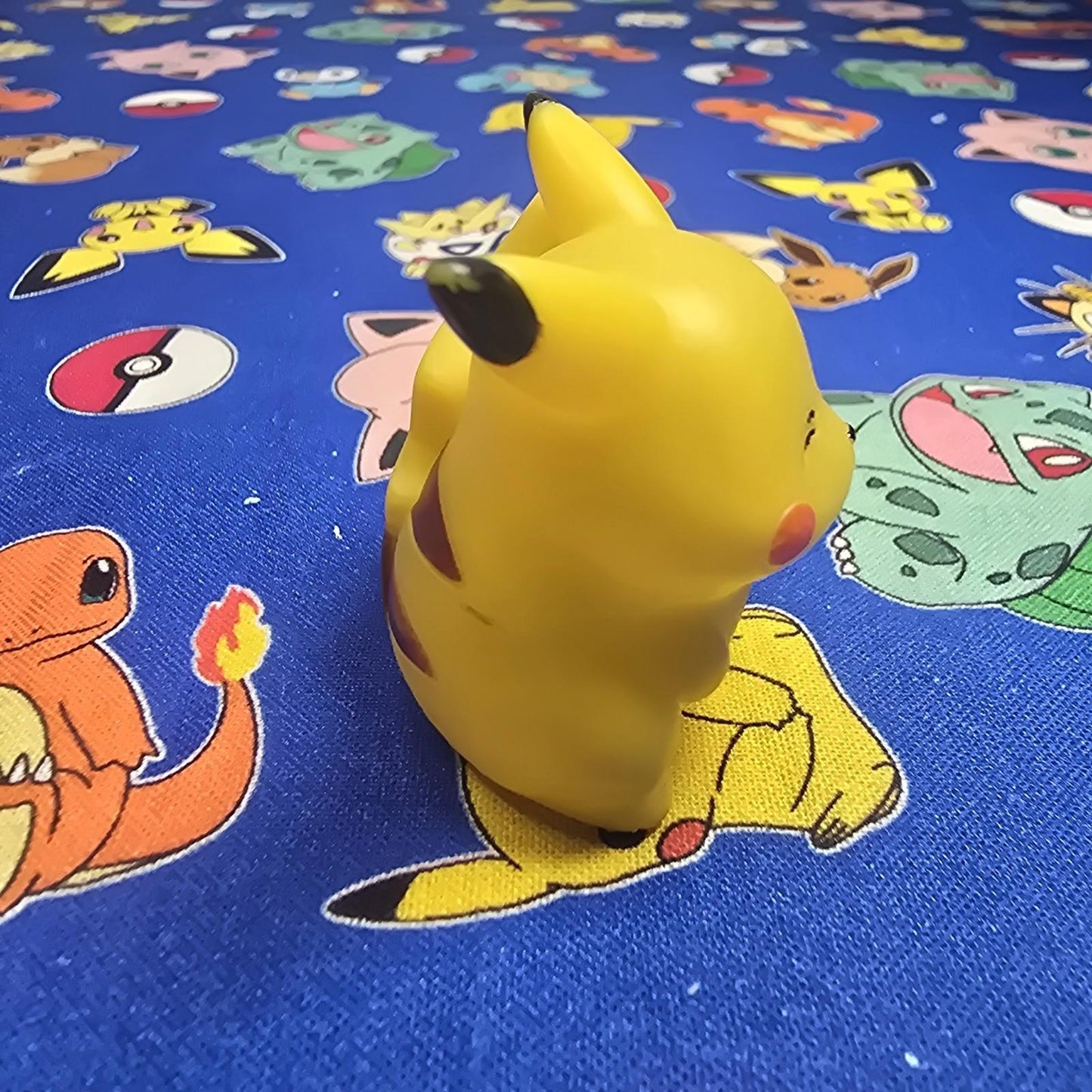 Pokemon Pikachu Figure Finger Puppet 1999 Nintendo Bandai PVC Vintage Japan USA