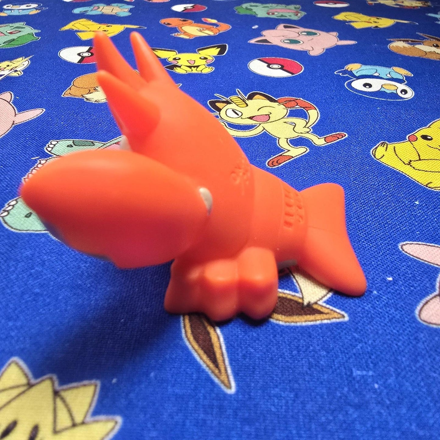 Pokemon Corphish Figure Finger Puppet 2012 Nintendo Bandai PVC Japan USA Seller