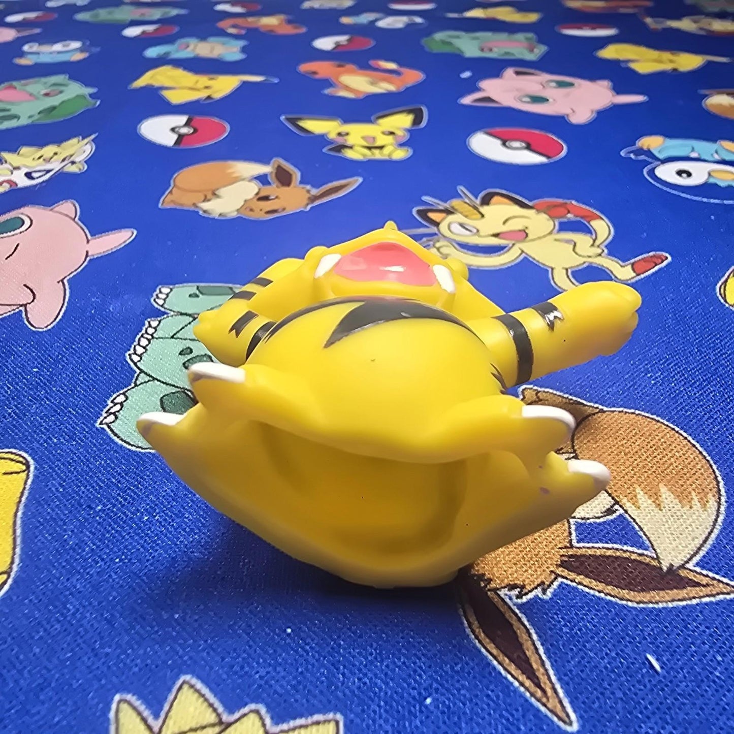 Pokemon Electabuzz Figure Finger Puppet 2008 Nintendo Bandai PVC Japan US Seller