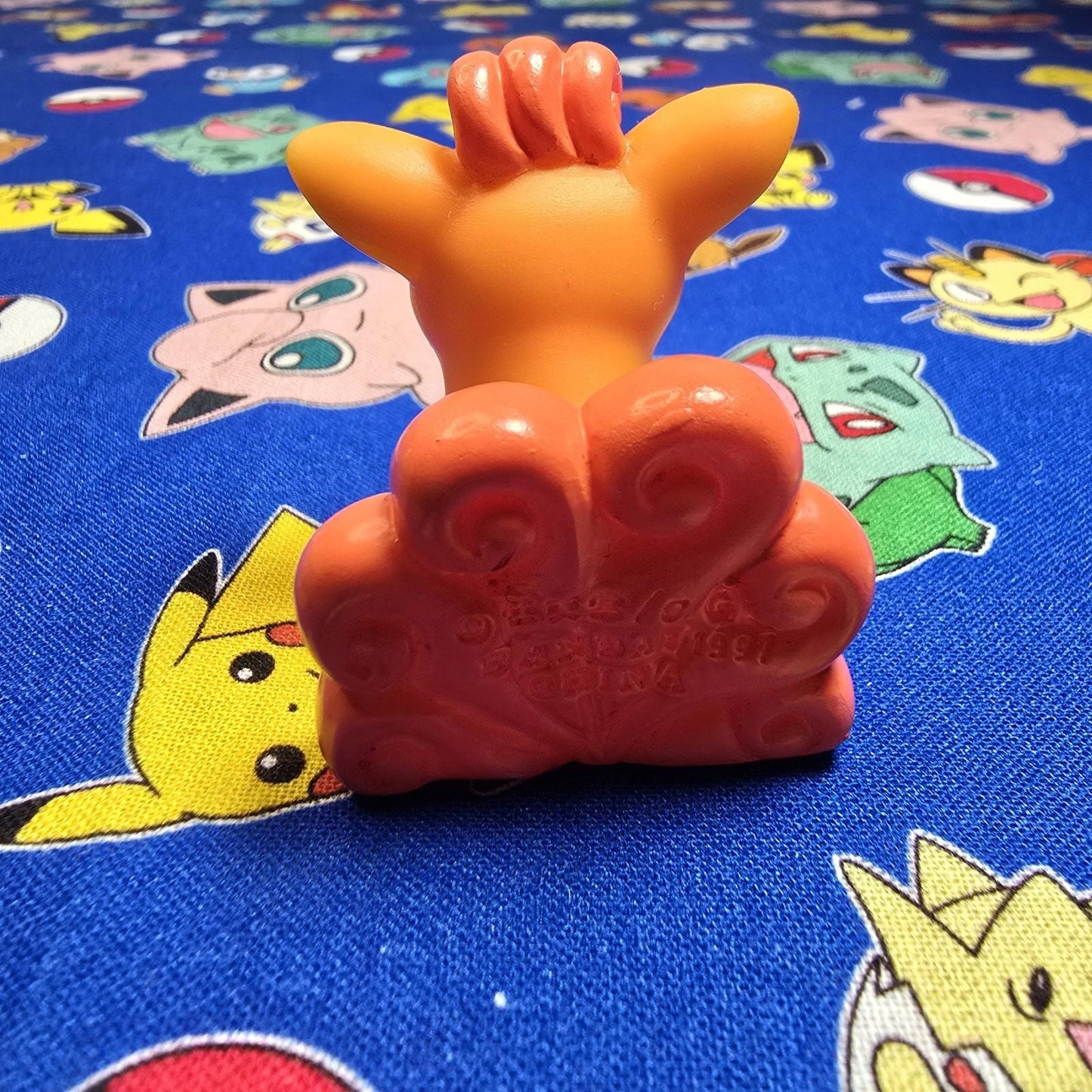 Pokemon Vulpix Figure Finger Puppet 1997 Bandai Nintendo PVC Vintage USA Seller