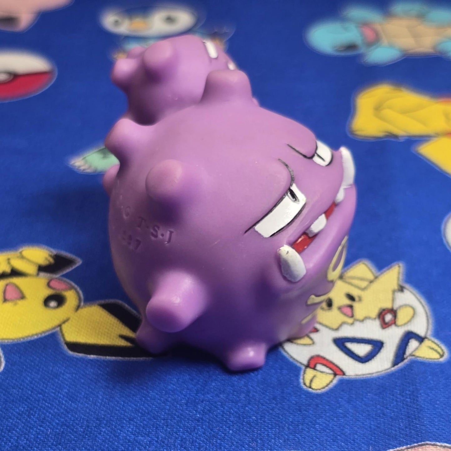 Pokemon Wheezing Dark Figure Finger Puppet 1997 Nintendo Bandai PVC Vintage US