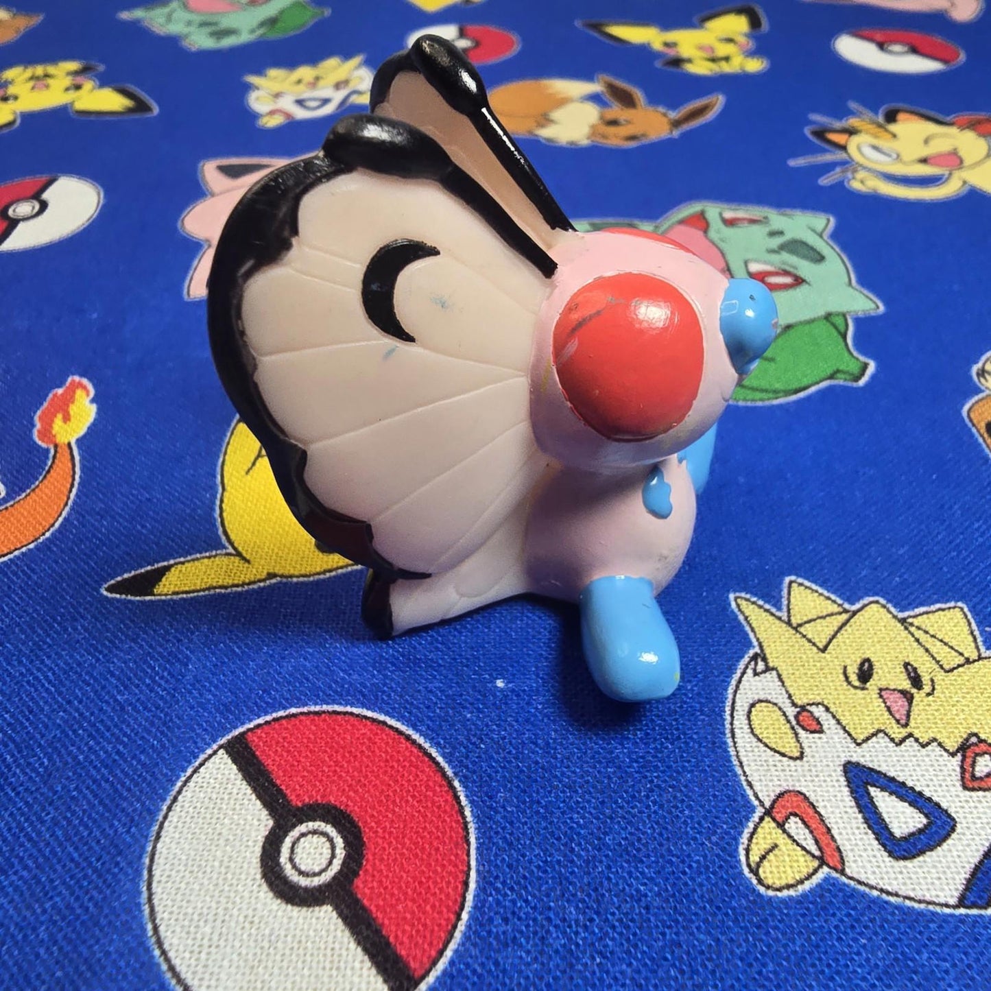 Pokemon Butterfry Pink Shiny Figure Finger Puppet 1997 Nintendo Bandai Vintage