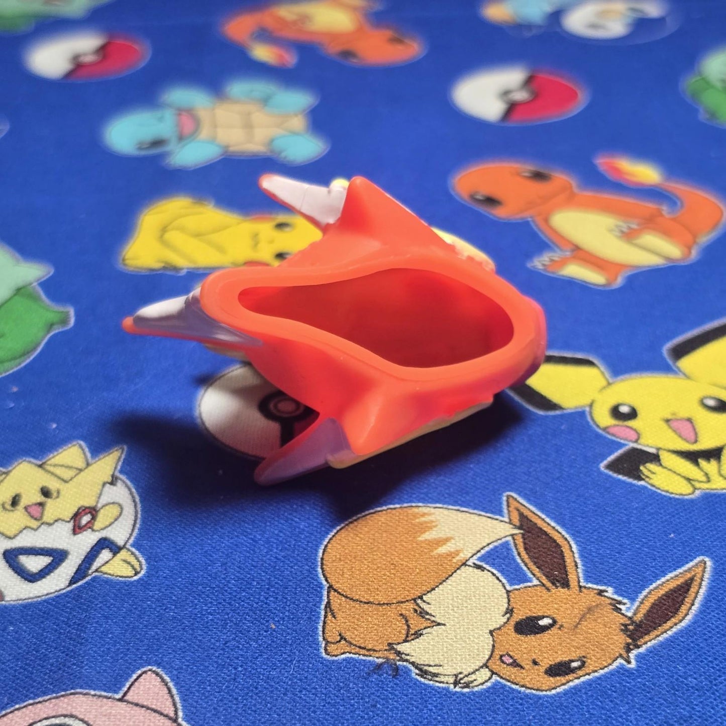 Pokemon Magikarp Figure Finger Puppet 2013 Nintendo Bandai PVC Japan USA Seller