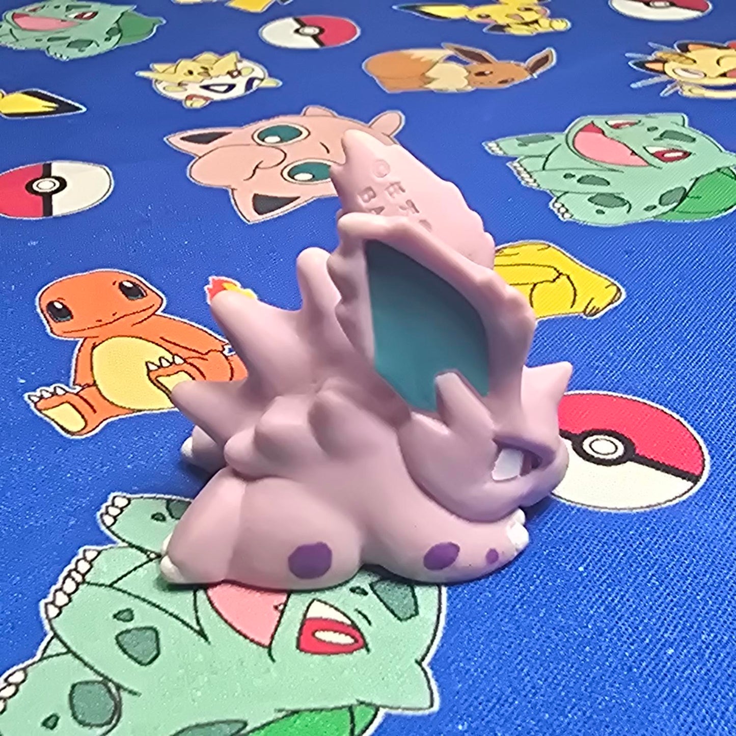 Pokemon Nidoran Figure Finger Puppet 1997 Nintendo Bandai Vintage Japan USA
