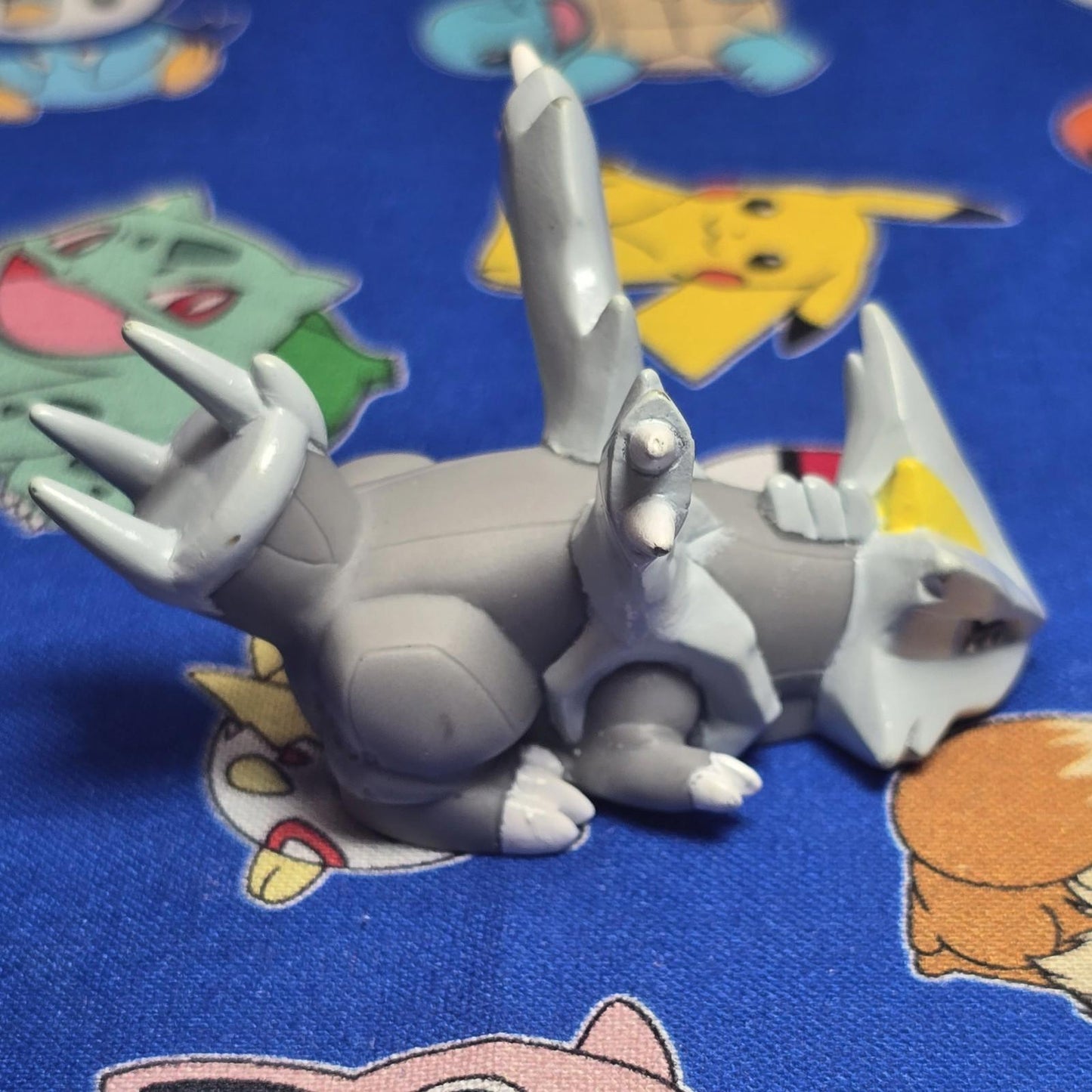 Pokemon Kyurem Figure Finger Puppet 2012 Nintendo Bandai PVC Japan USA Seller