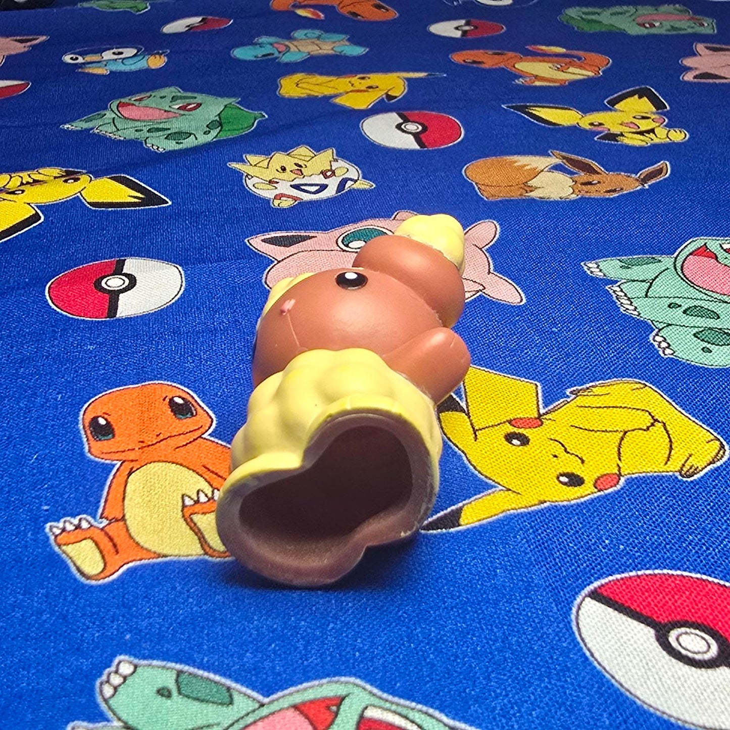 Pokemon Buneary Figure Finger Puppet 2006 Nintendo Bandai PVC Vintage Japan USA