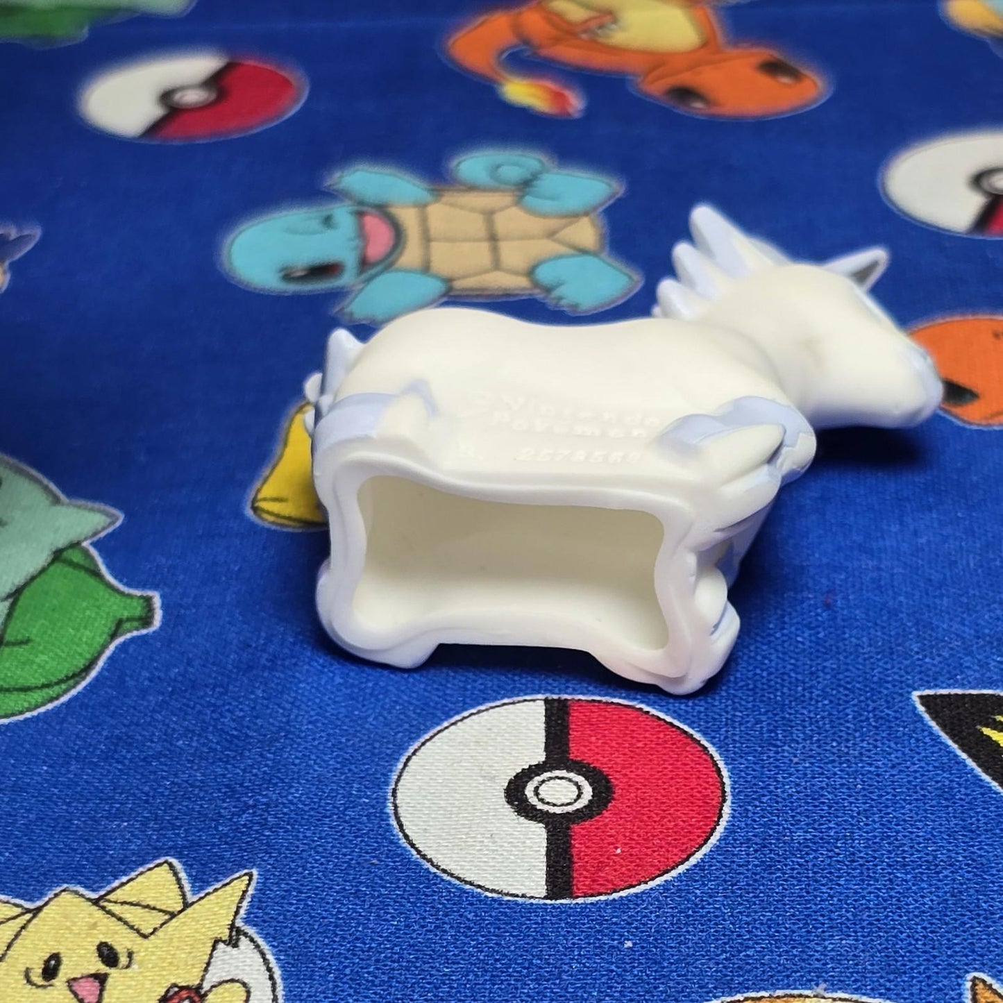 Pokemon Glastrier Figure Finger Puppet 2021 Nintendo Bandai PVC Japan USA Seller