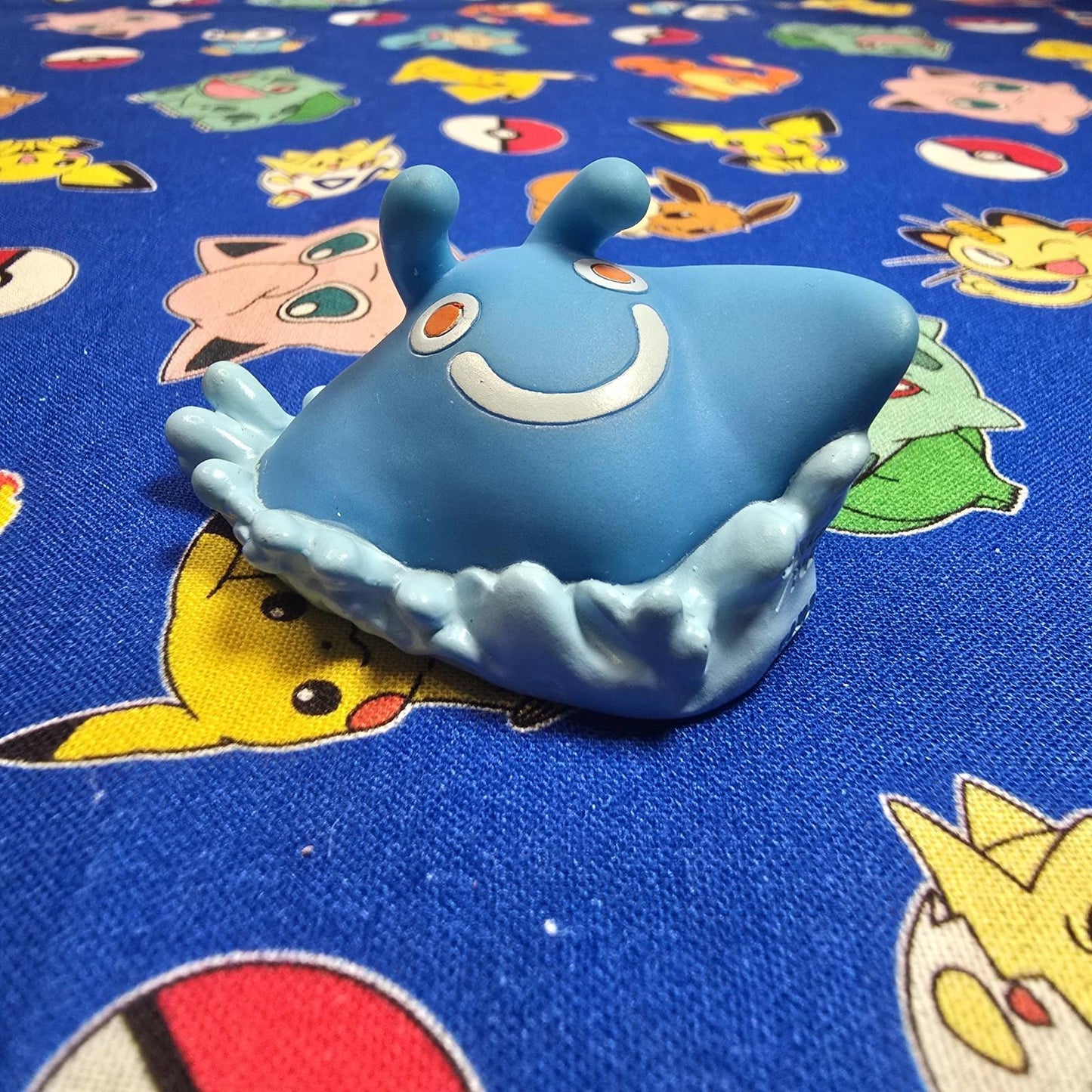 Pokemon Mantyke Figure Finger Puppet 2006 Nintendo Bandai PVC Japan USA Seller