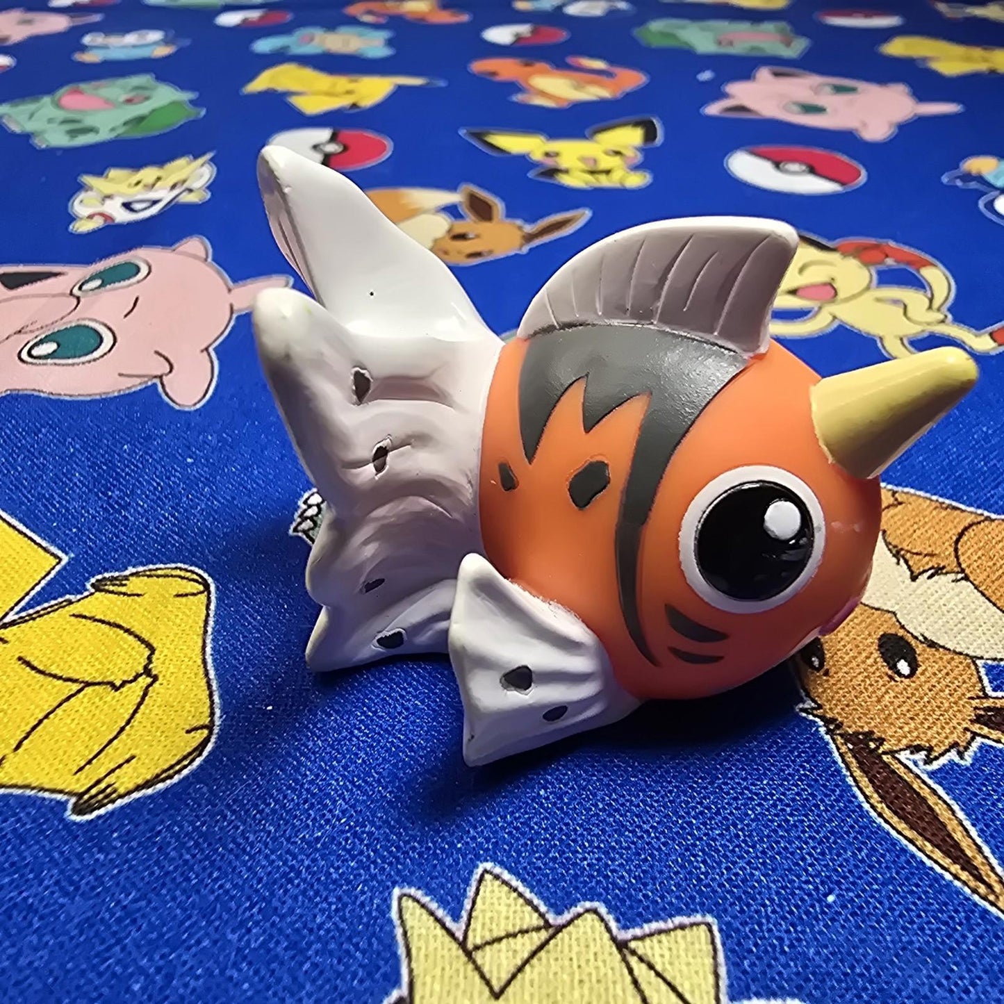 Pokemon Seaking Figure Finger Puppet 2006 Nintendo Bandai PVC Japan US Seller