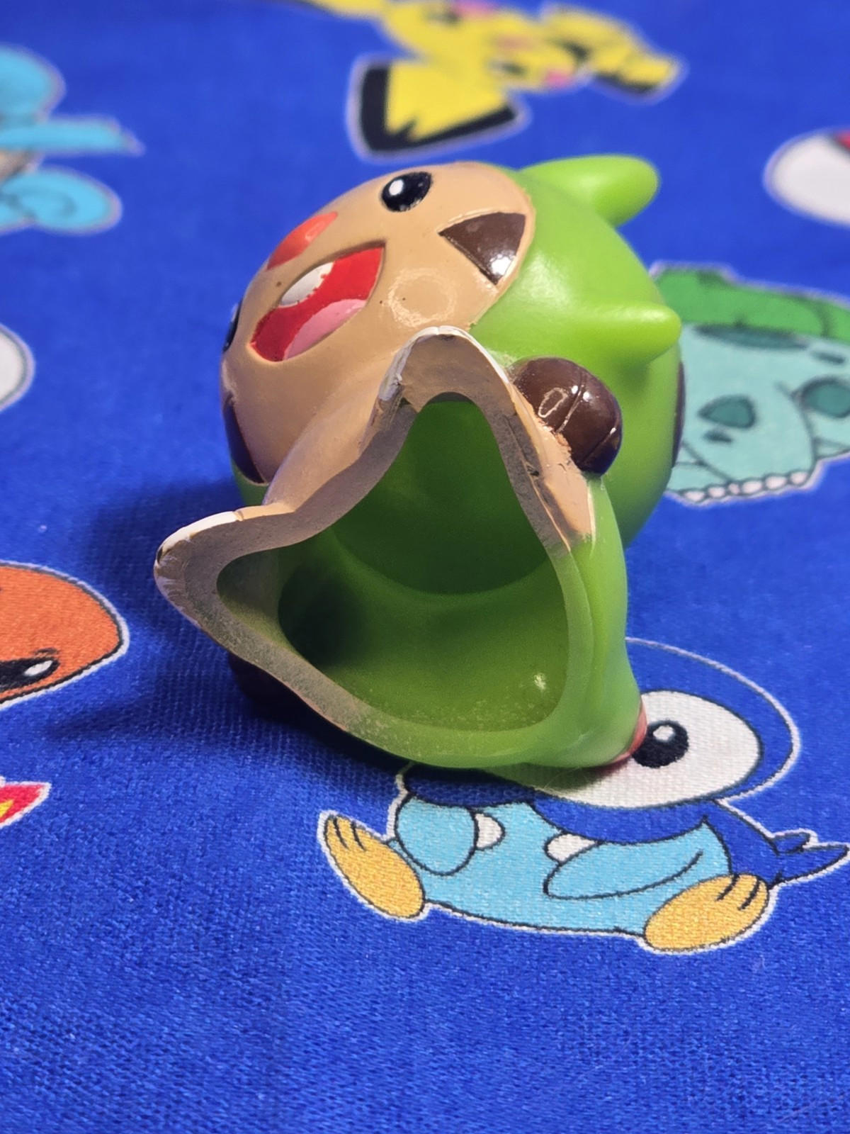 Pokemon Chespin Figure Finger Puppet 2013 Nintendo Bandai PVC Japan USA Seller