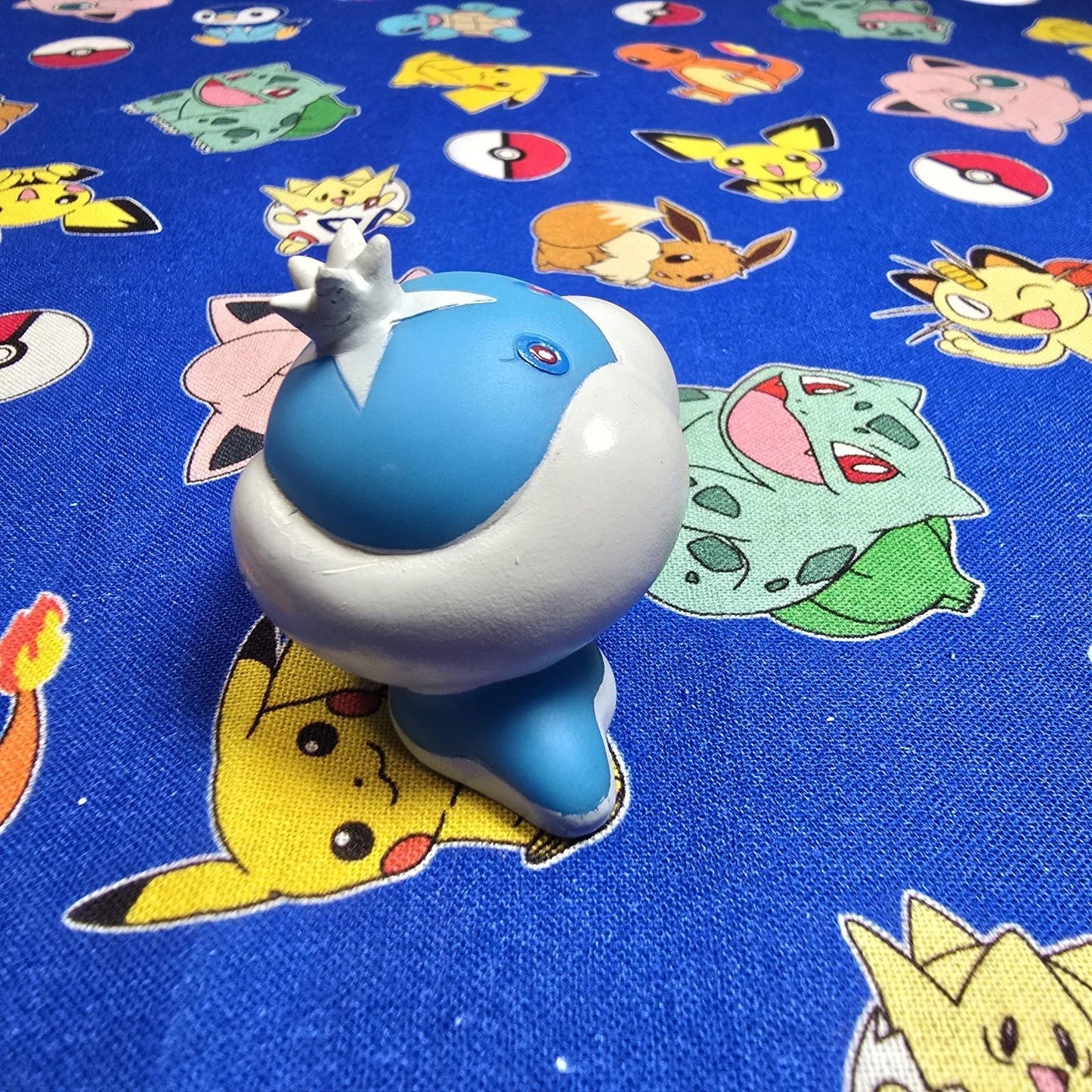 Pokemon Jellicent Figure Finger Puppet 2011 Nintendo Bandai PVC Japan USA Seller