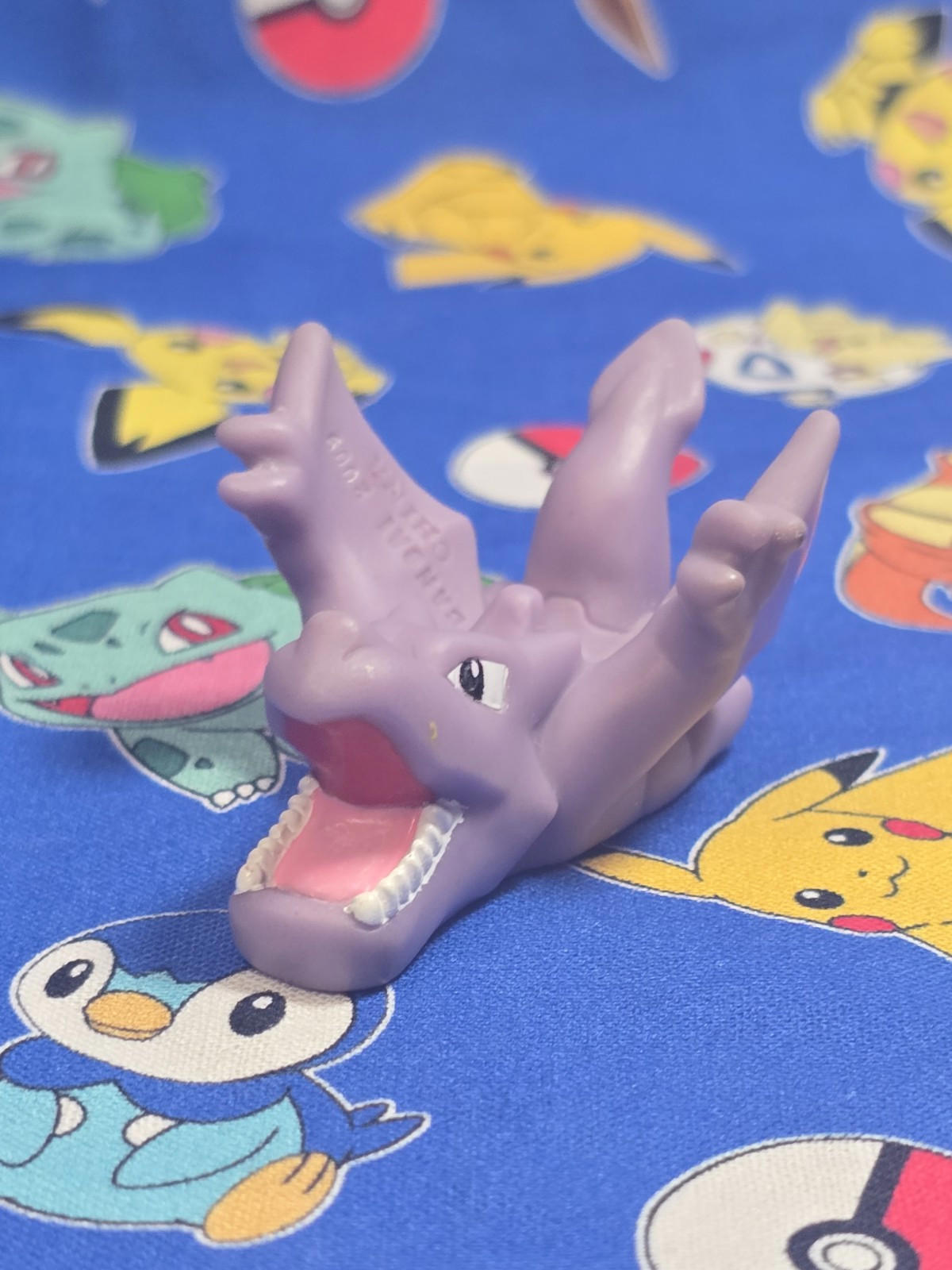 Pokemon Aerodactyl Figure Finger Puppet 2009 Nintendo Bandai Japan USA Seller