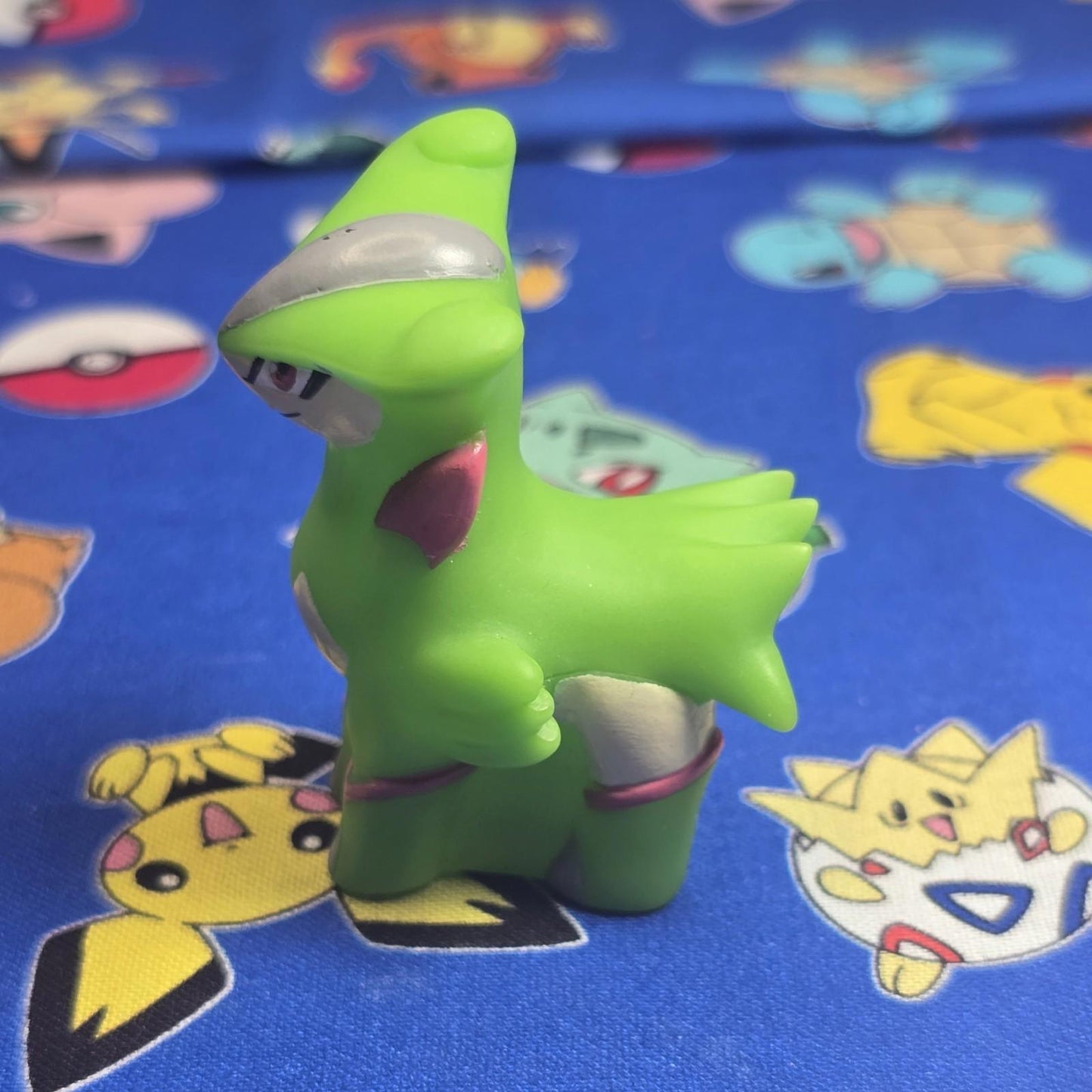 Pokemon Virizion Figure Finger Puppet 2011 Nintendo Bandai PVC Japan USA Seller