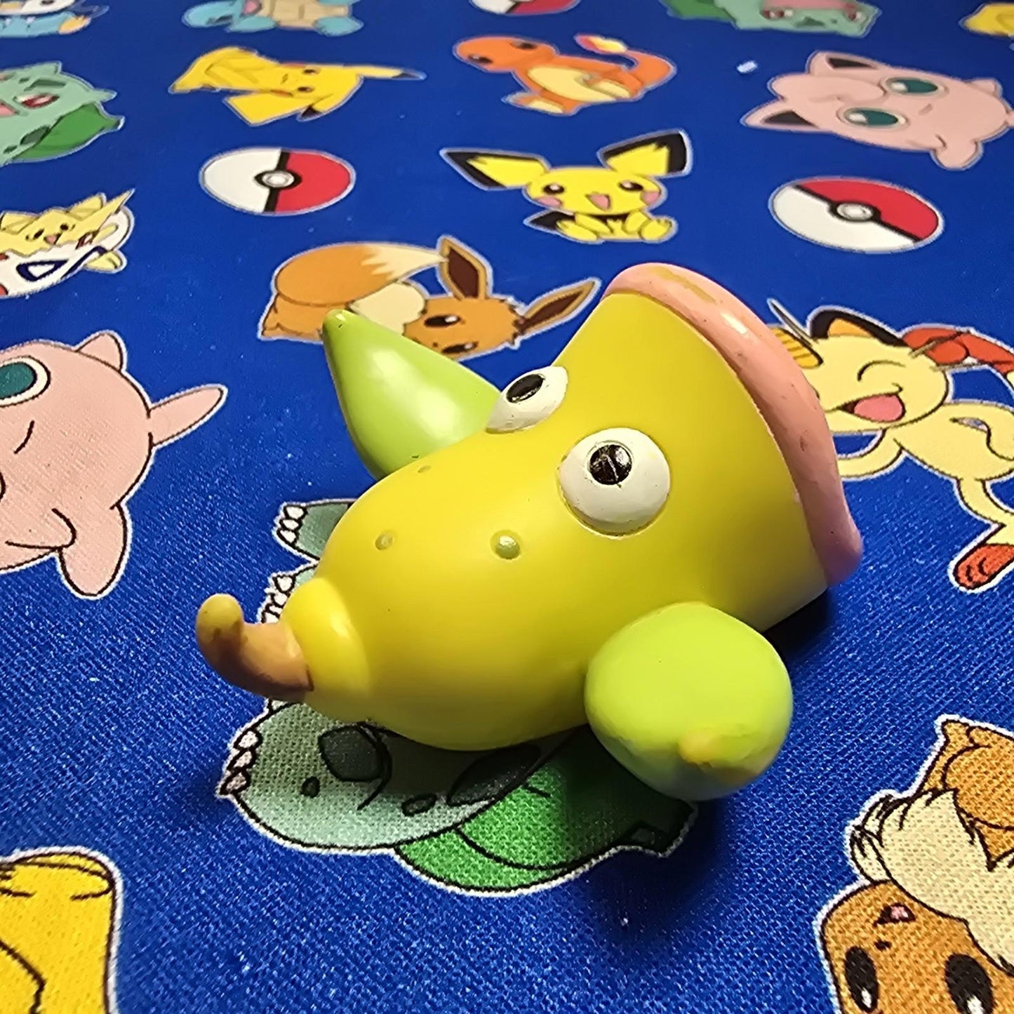 Pokemon Weepinbell Figure Finger Puppet 2006 Nintendo Bandai PVC Japan US Seller