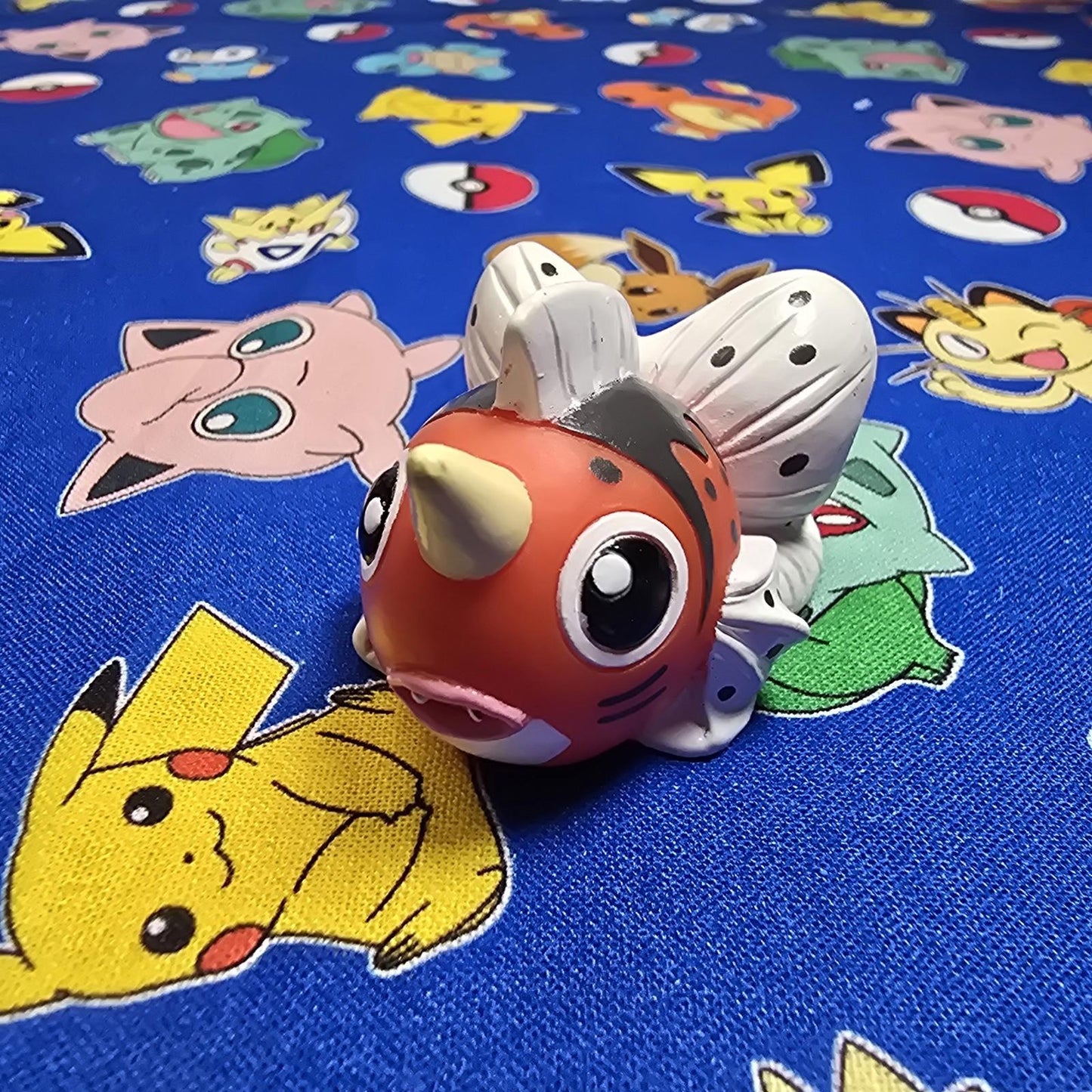 Pokemon Seaking Figure Finger Puppet 1997 Bandai Nintendo PVC Vintage USA Seller