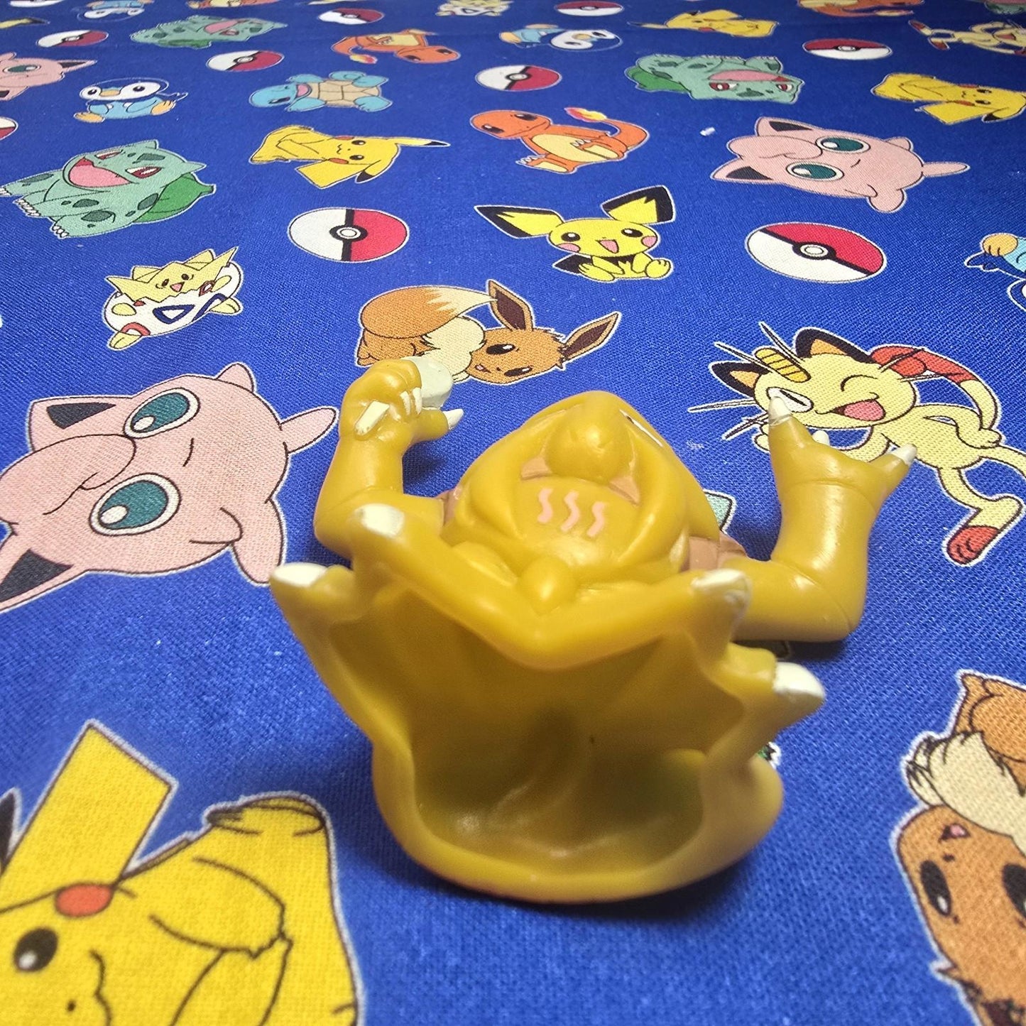Pokemon Kadabra Figure Finger Puppet 1997 Bandai Nintendo Vintage USA Seller