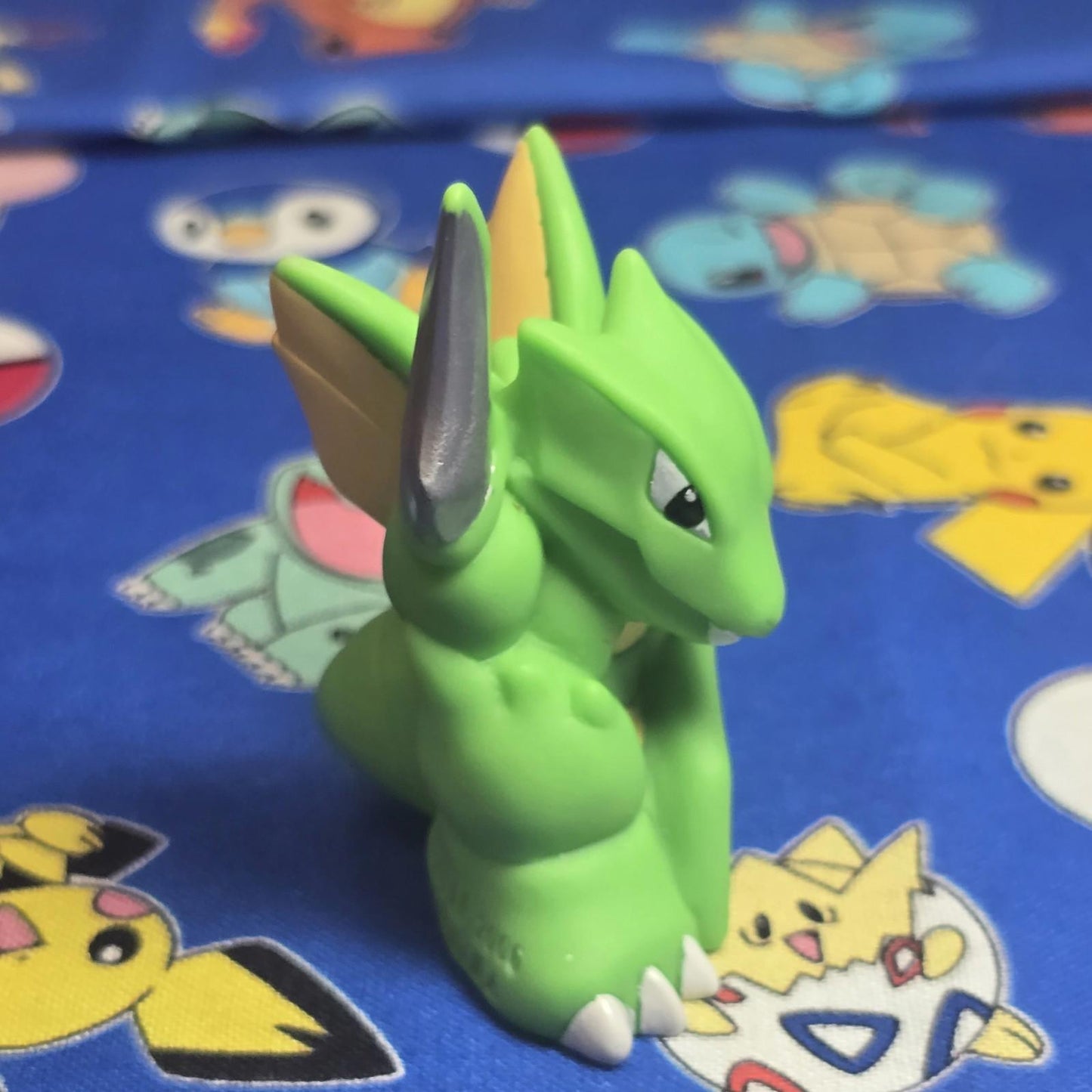 Pokemon Scyther Figure Finger Puppet 2006 Nintendo PVC Japan Bandai USA Seller