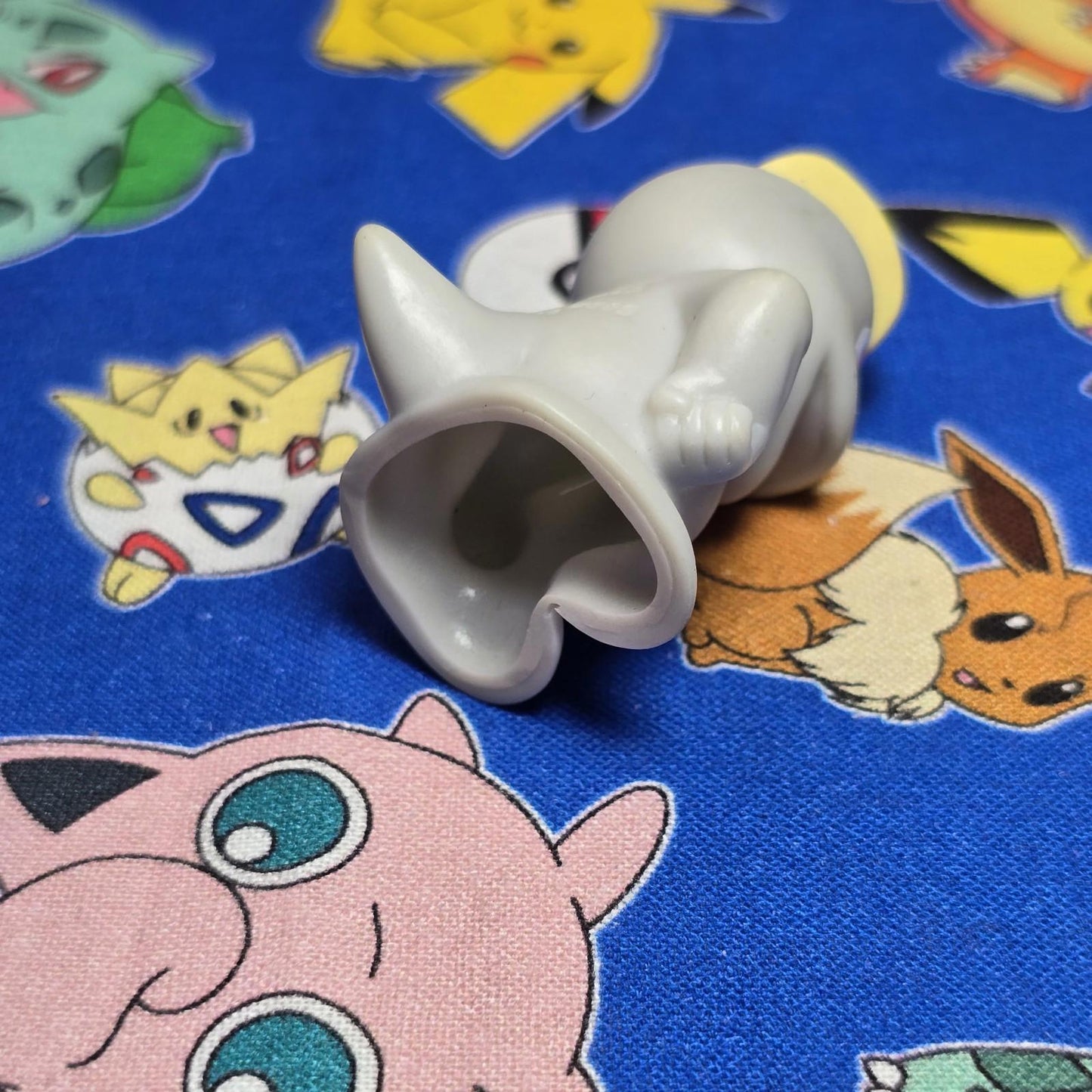 Pokemon Machop Figure Finger Puppet 2009 Nintendo Bandai PVC Japan USA Seller