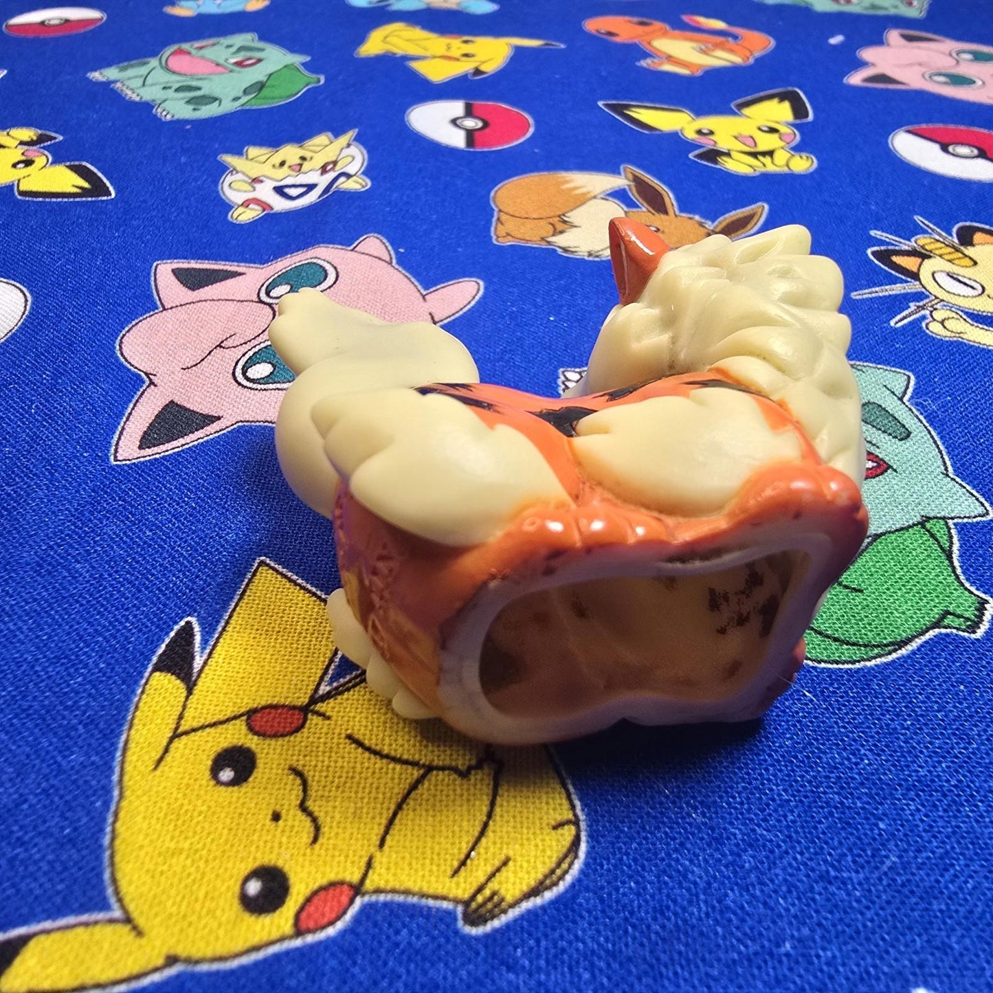 Pokemon Arcanine Dark Figure Finger Puppet 1997 Bandai Nintendo PVC Vintage USA