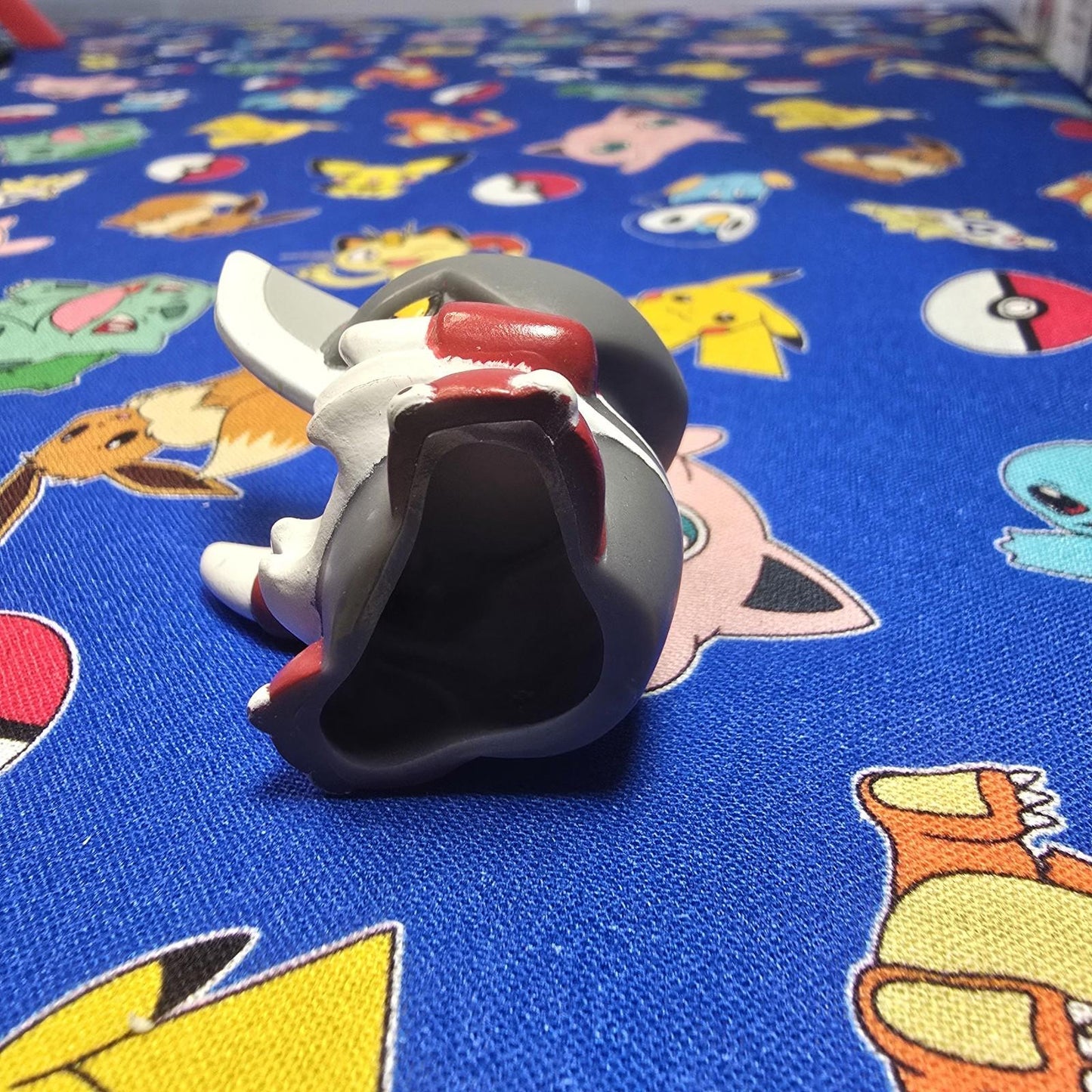 Pokemon Pawniard Figure Finger Puppet 2011 Nintendo Bandai PVC Japan US Seller