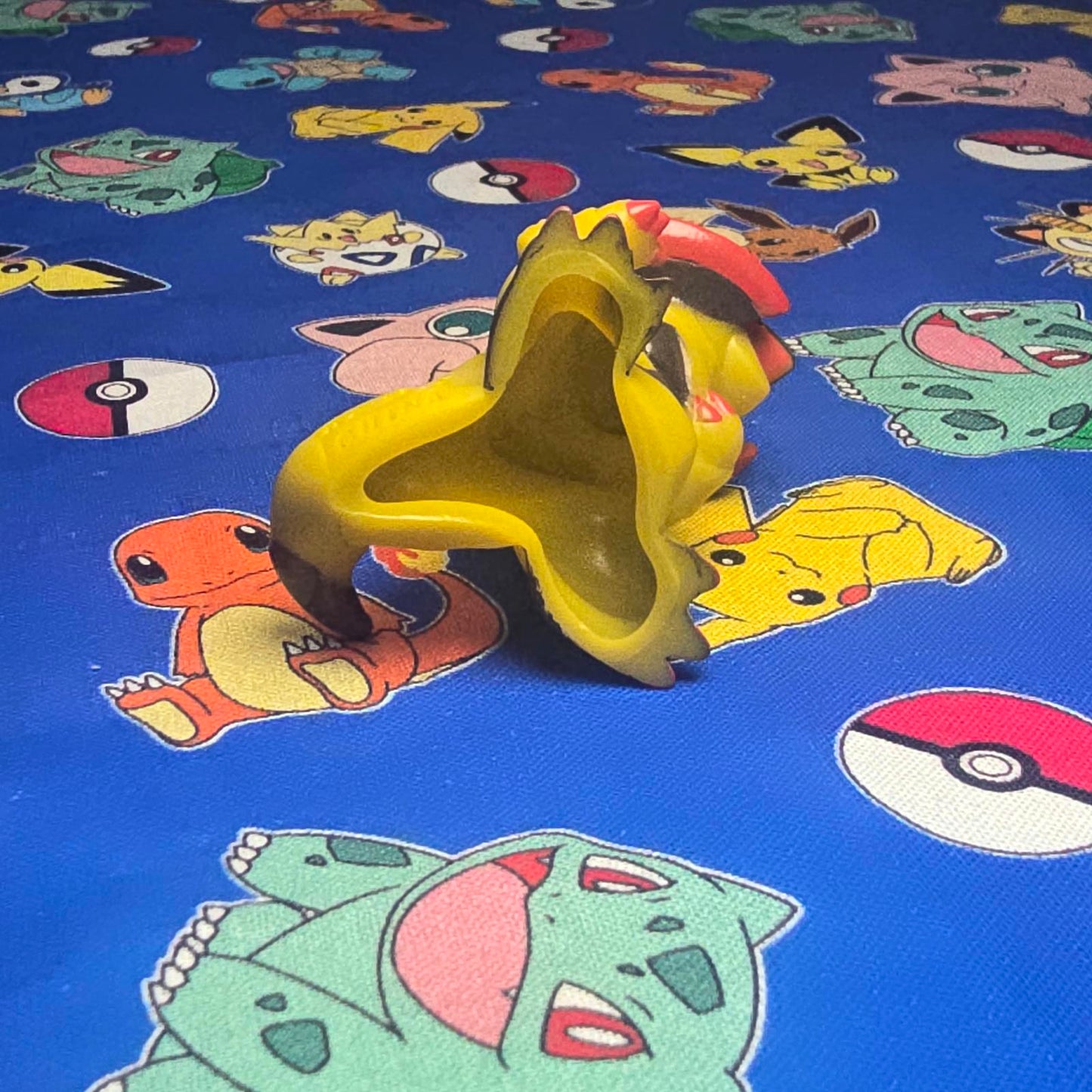 Pokemon Haxorus Figure Finger Puppet 2011 Bandai Nintendo PVC Japan USA Seller