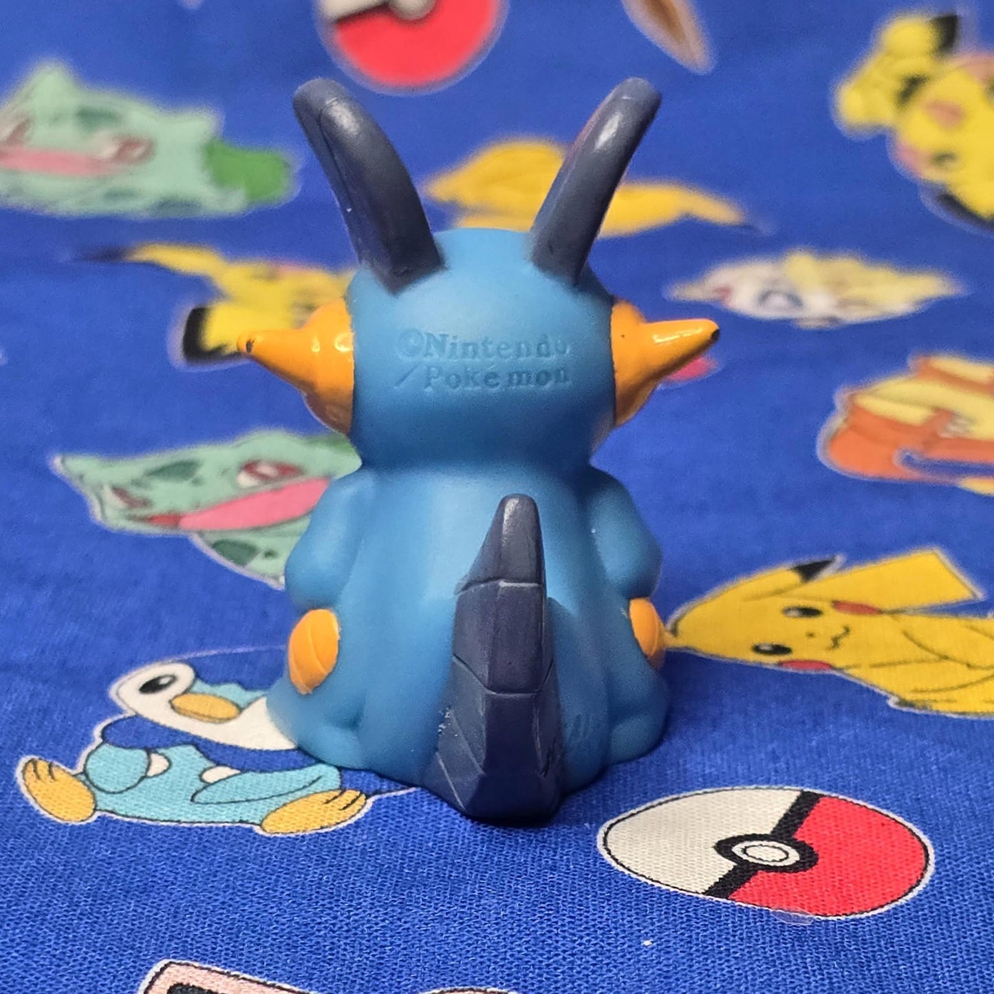 Pokemon Swampert Figure Finger Puppet 2009 Nintendo Bandai PVC Japan USA Seller