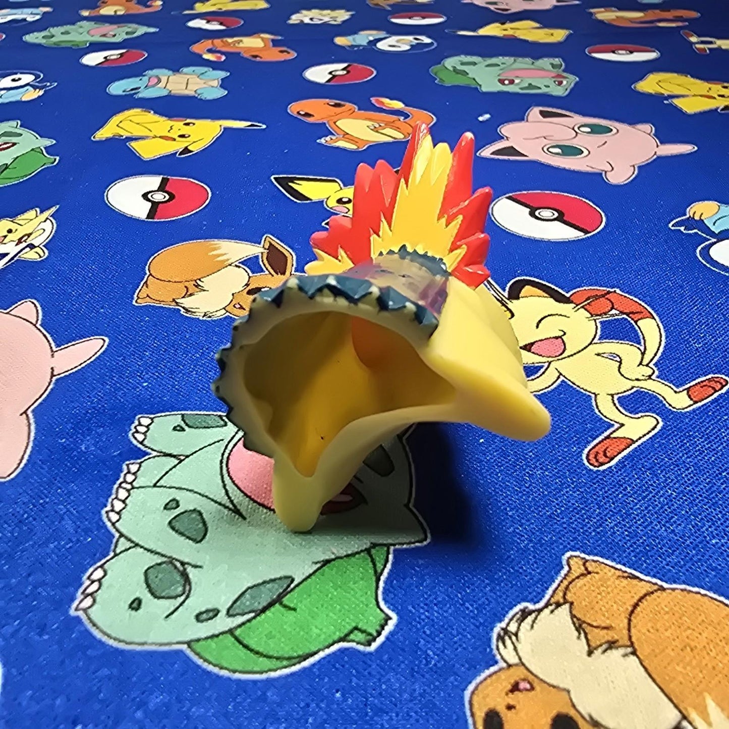 Pokemon Typhlosion Figure Finger Puppet 2001 Nintendo Bandai Vintage Japan USA