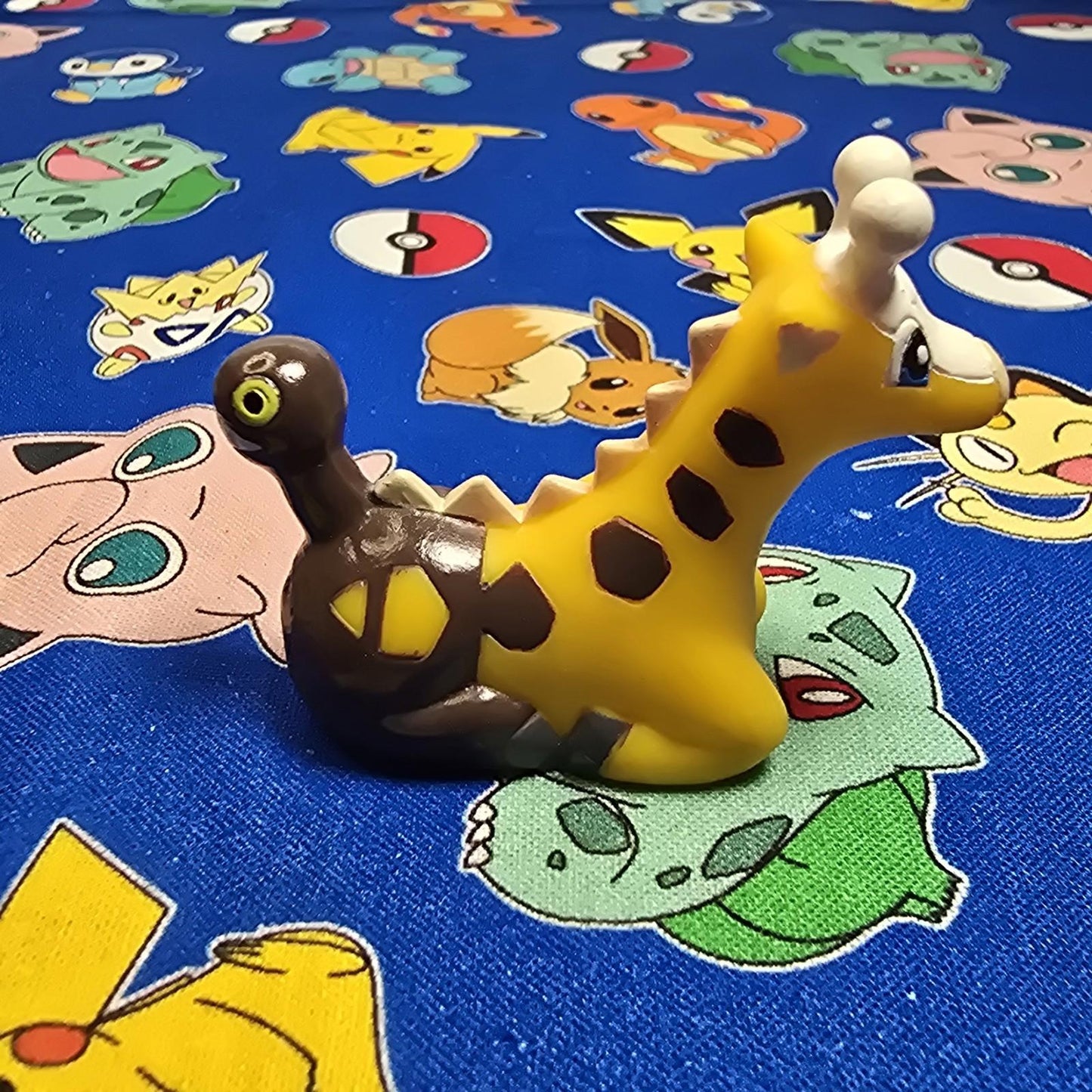 Pokemon Girafarig Figure Finger Puppet 2001 Nintendo Bandai Vintage Japan USA