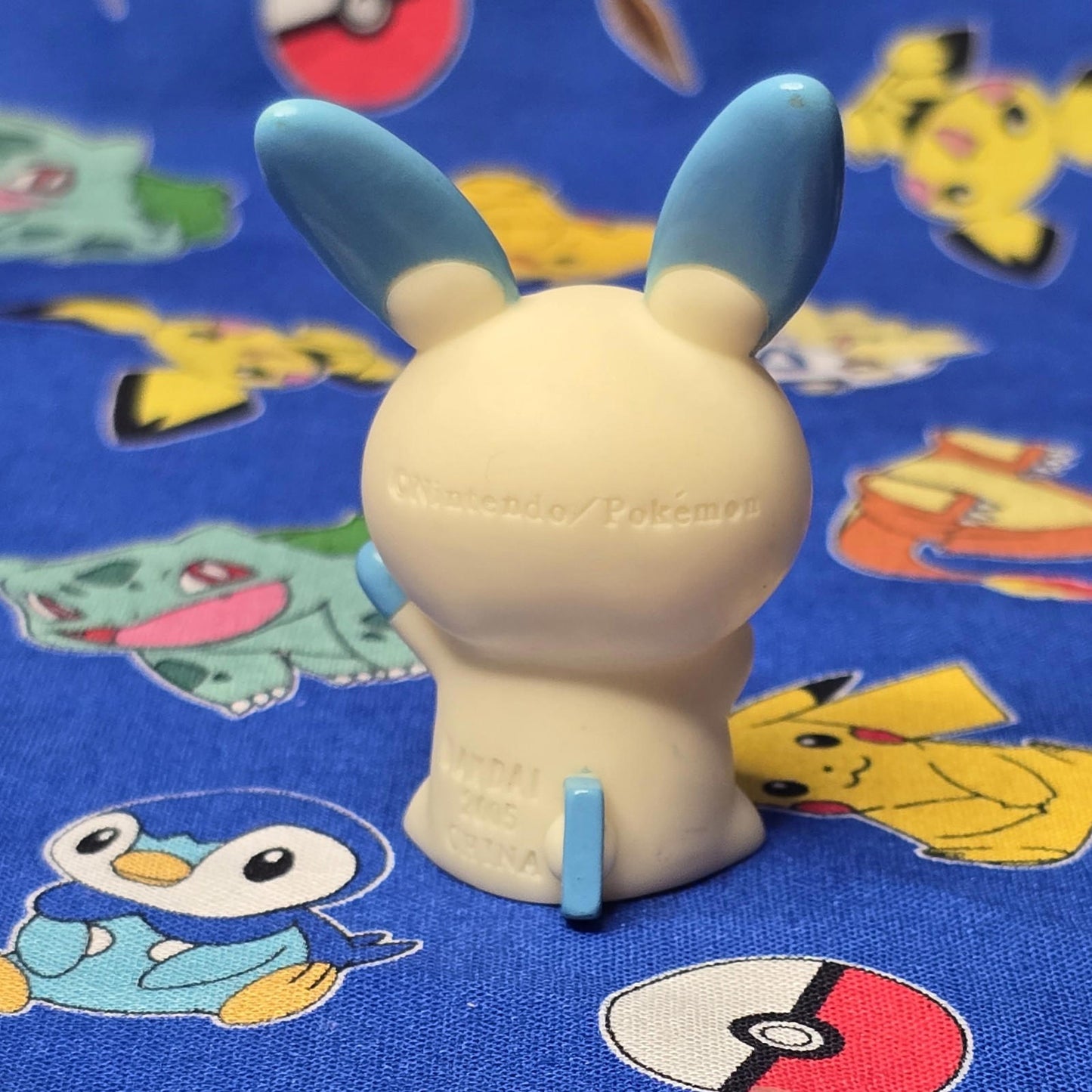 Pokemon Minun Figure Finger Puppet 2005 Nintendo Bandai PVC Vintage Japan USA