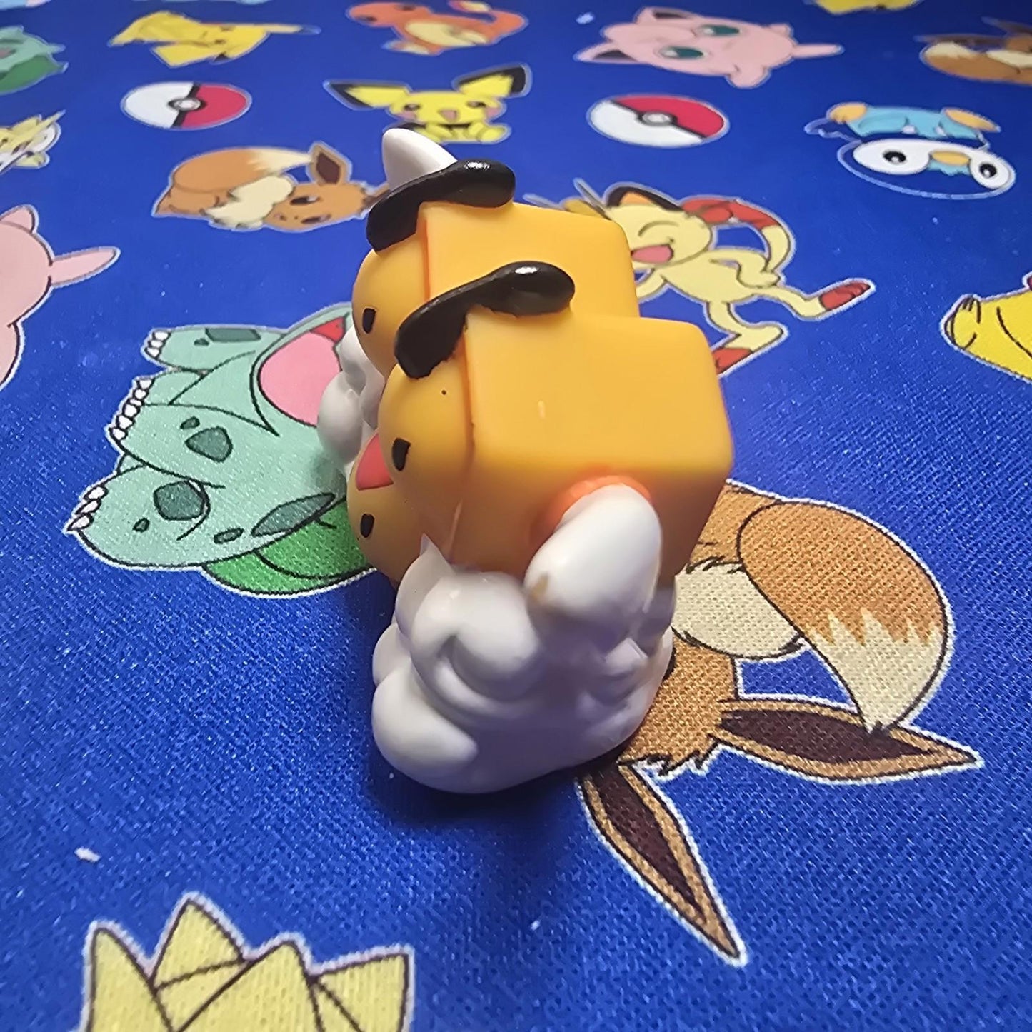 Pokemon Combee Figure Finger Puppet 2008 Nintendo Bandai PVC Japan US Seller