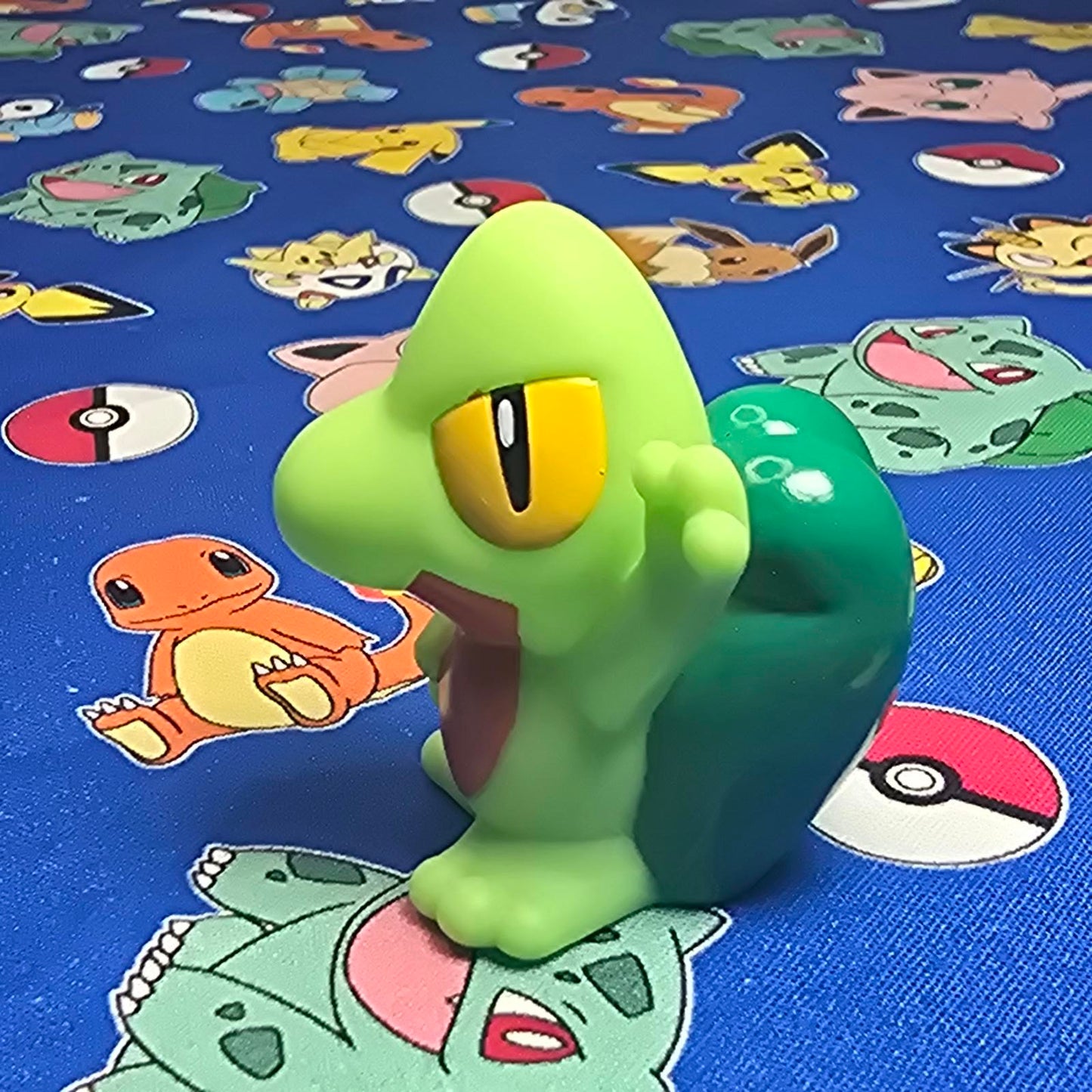 Pokemon Treecko Figure Finger Puppet 2005 Nintendo Bandai PVC Vintage Japan USA