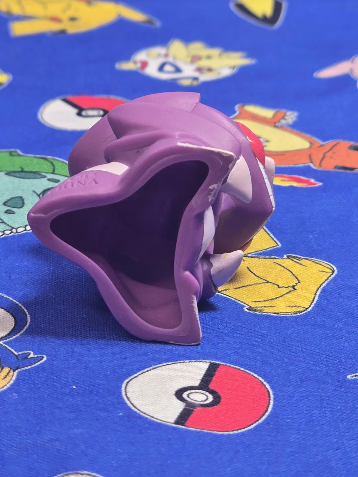 Pokemon Genesect Figure Finger Puppet 2012 Nintendo Bandai PVC Japan USA Seller