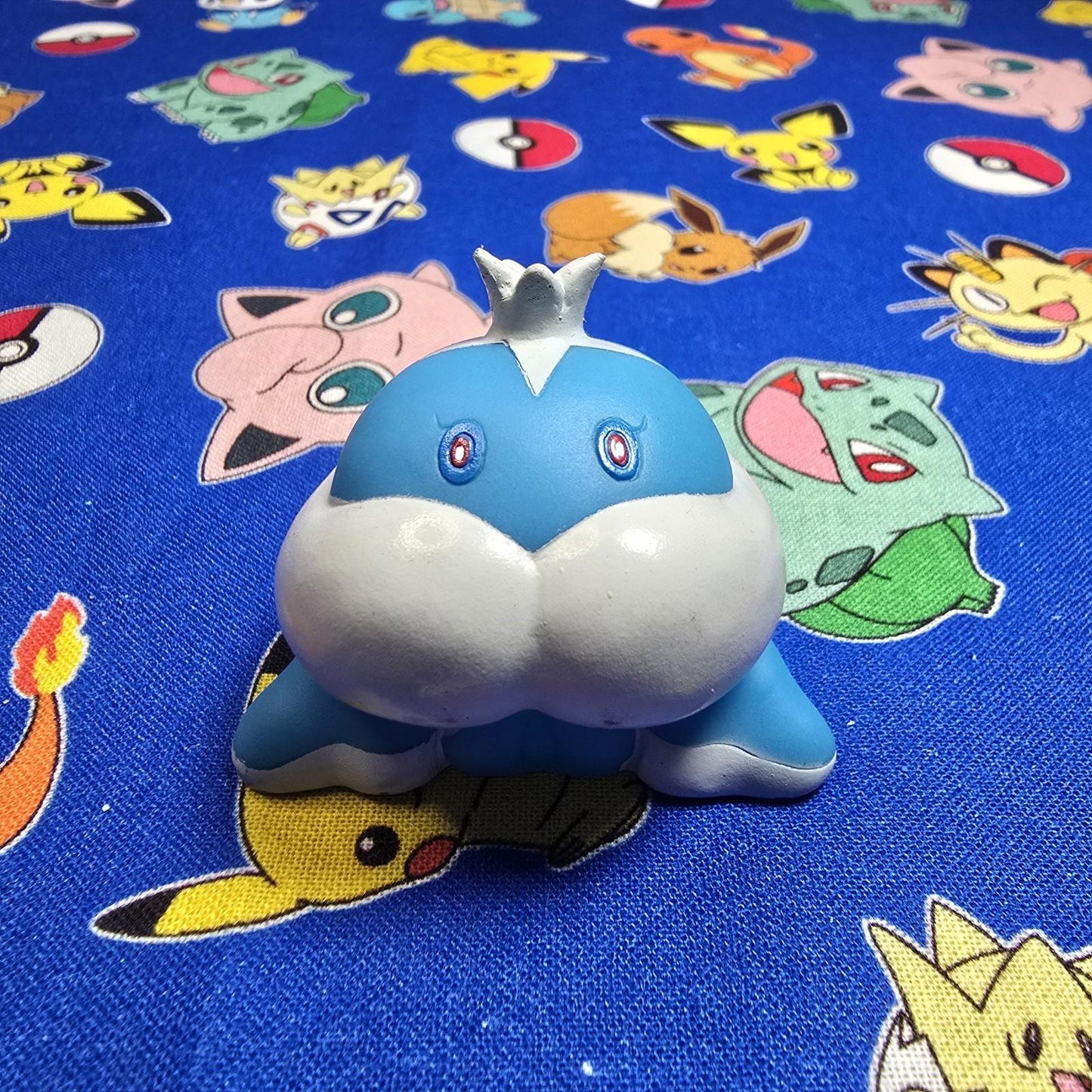 Pokemon Jellicent Figure Finger Puppet 2011 Nintendo Bandai PVC Japan USA Seller