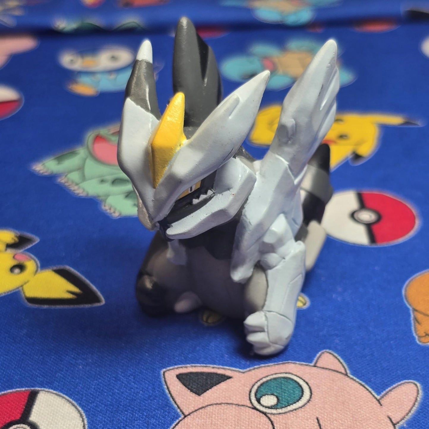 Pokemon Kyurem Black Figure Finger Puppet 2012 Nintendo Bandai Japan USA Seller