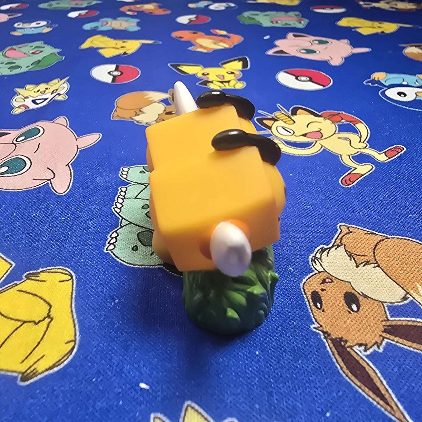 Pokemon Combee Figure Finger Puppet 2006 Nintendo Bandai PVC Japan USA Seller