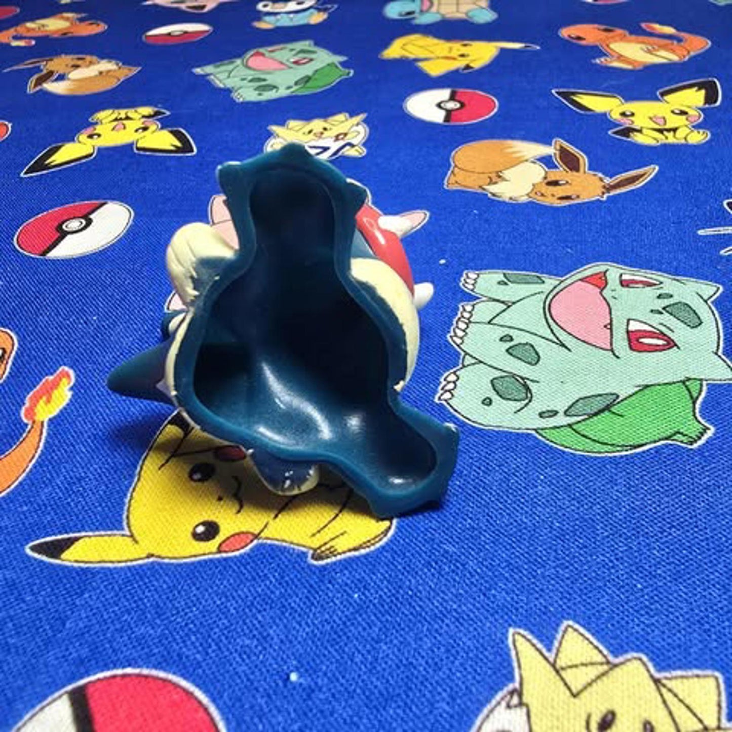 Pokemon Eelektross Figure Finger Puppet 2011 Nintendo Bandai PVC Japan USA Store