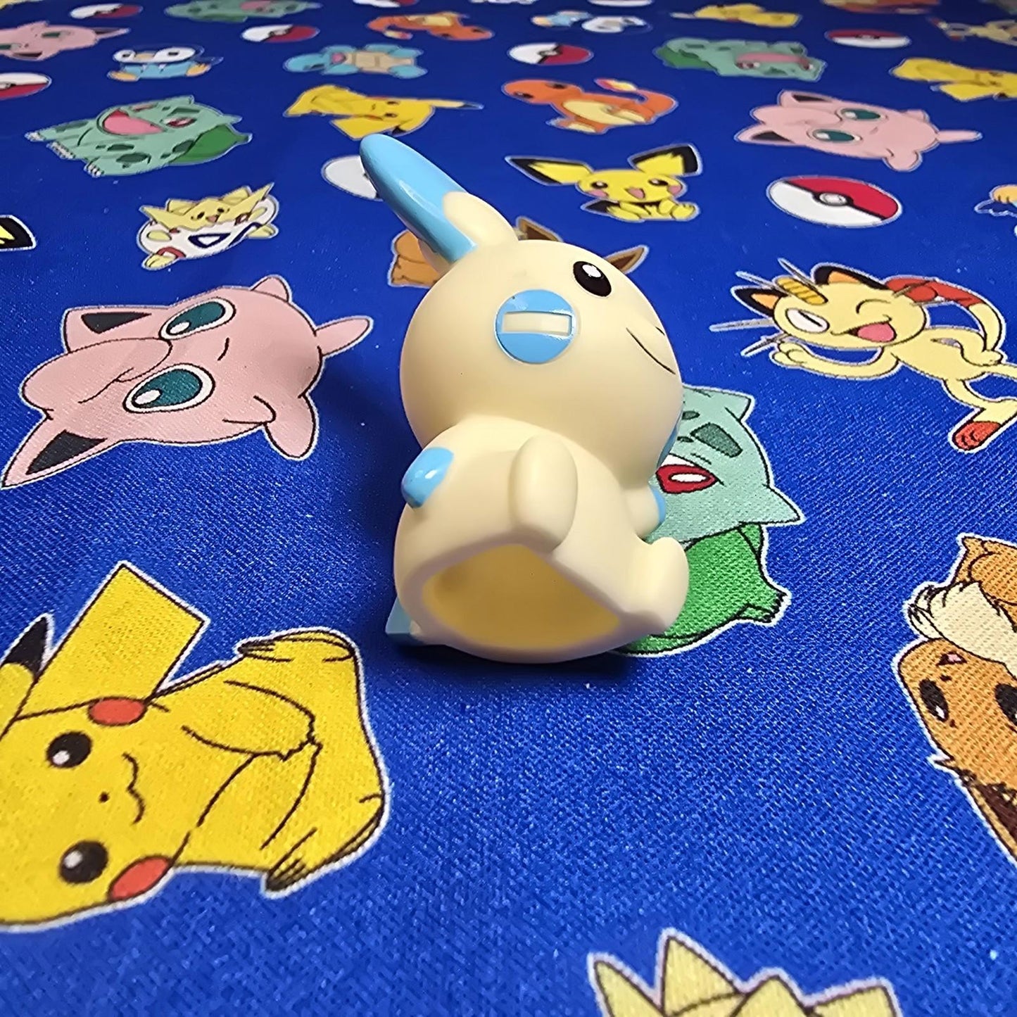 Pokemon Minun Figure Finger Puppet 2010 Nintendo Bandai PVC Vintage Japan US