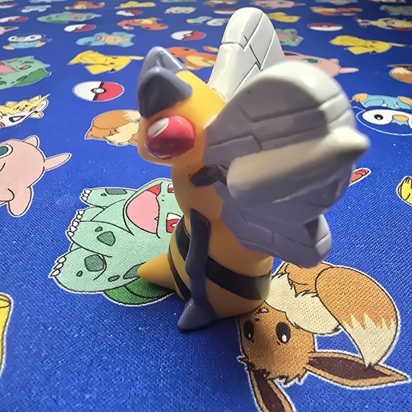 Pokemon Beedrill Figure Finger Puppet 1998 Nintendo Bandai PVC Vintage Japan USA