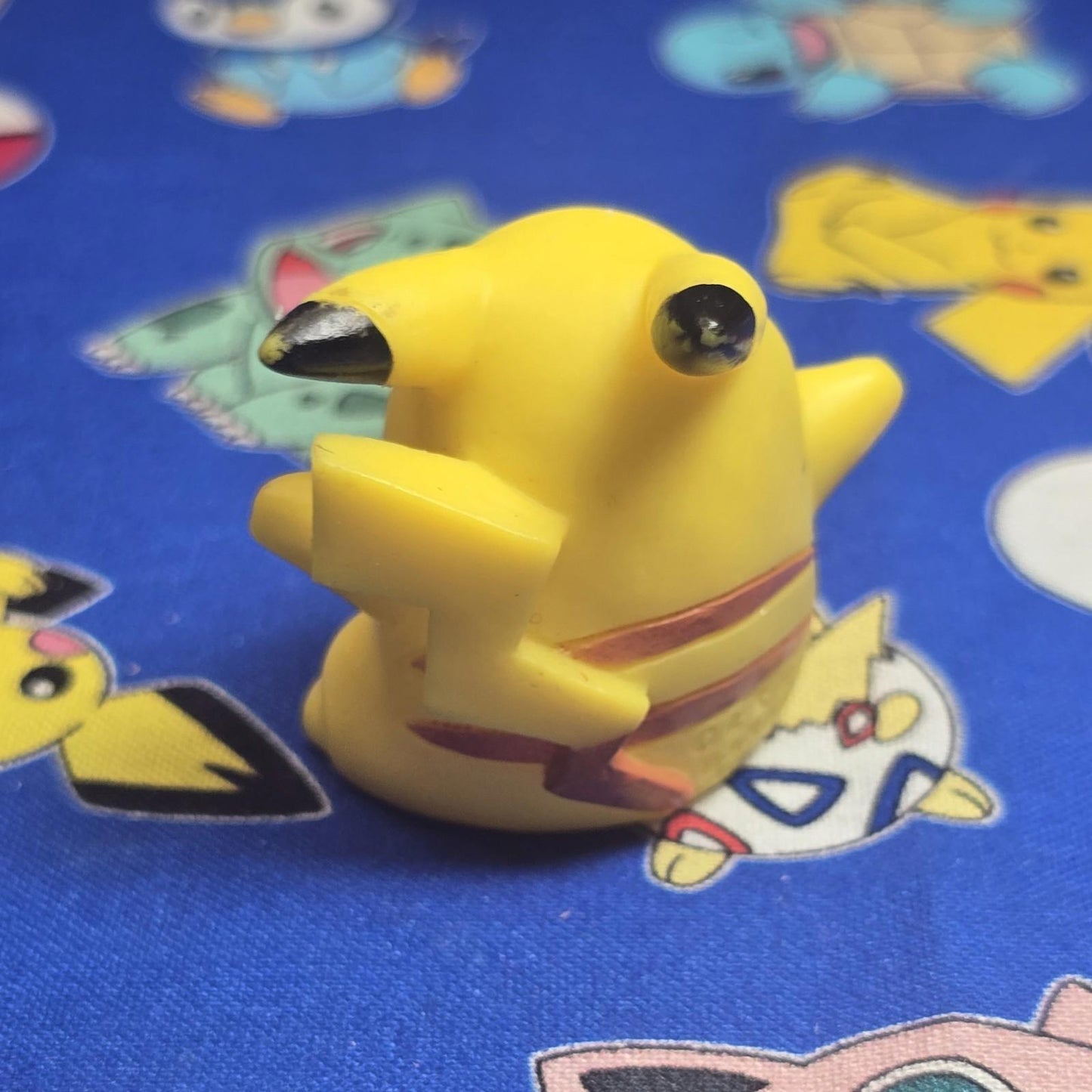 Pokemon Pikachu No Surf Board Figure Finger Puppet 1997 Bandai Nintendo Vintage