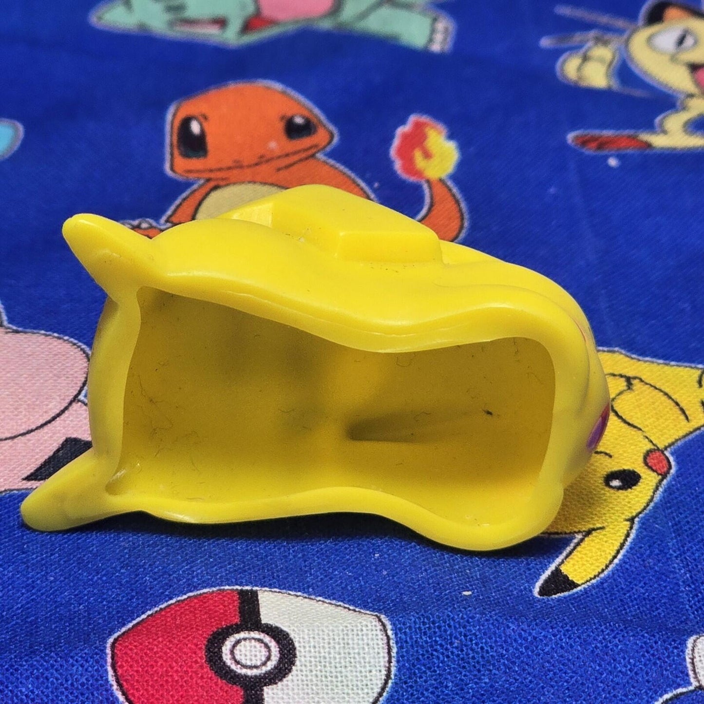 Pokemon Pikachu Sleep Figure Finger Puppet 2012 Nintendo Bandai Japan USA Seller