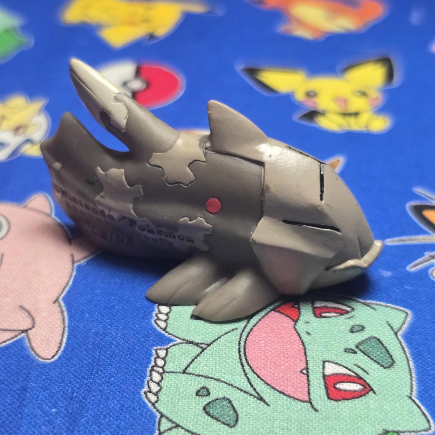 Pokemon Relicanth Figure Finger Puppet 2002 Nintendo Bandai PVC Vintage Japan US
