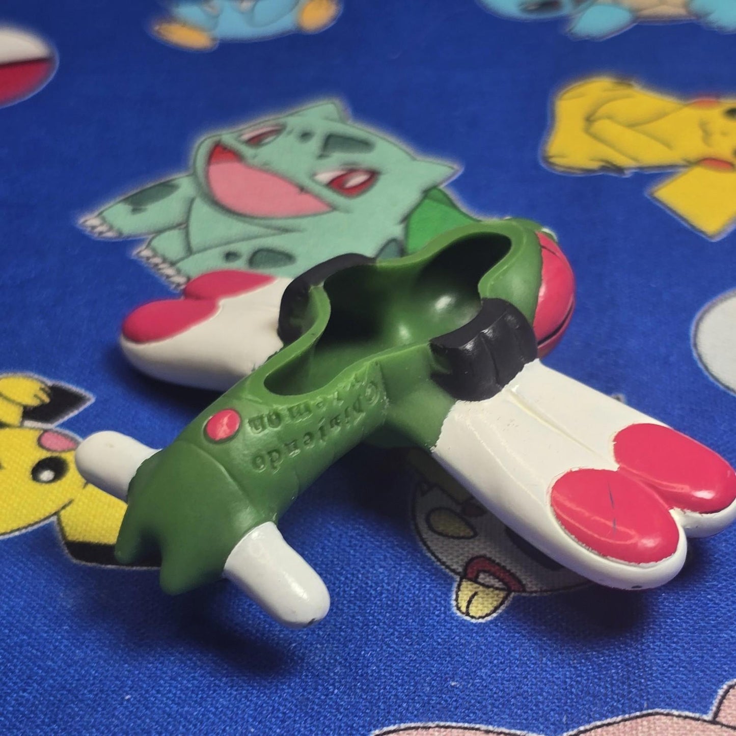 Pokemon Yanmega Figure Finger Puppet 2007 Nintendo Bandai PVC Japan USA Seller