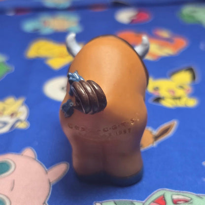 Pokemon Tauros Figure Finger Puppet 1997 Bandai Nintendo Vintage PVC Japan USA