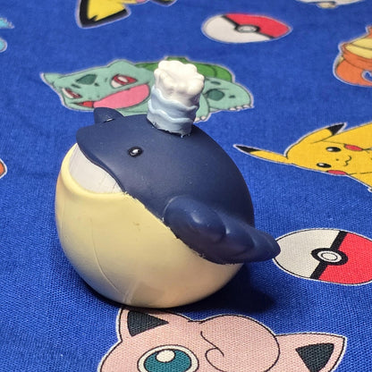 Pokemon Wailmer Figure Finger Puppet 2005 Nintendo Bandai Vintage PVC Japan USA