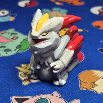 Pokemon Kyurem Red Figure Finger Puppet 2012 Nintendo Bandai Japan USA Seller