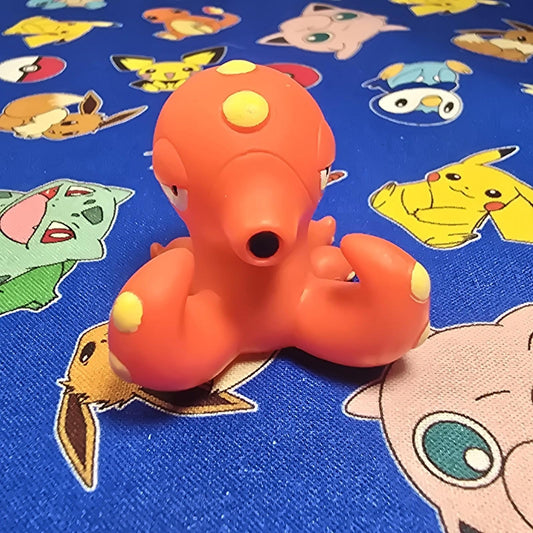 Pokemon Octillery Figure Finger Puppet 2000 Nintendo Bandai PVC Vintage Japan US