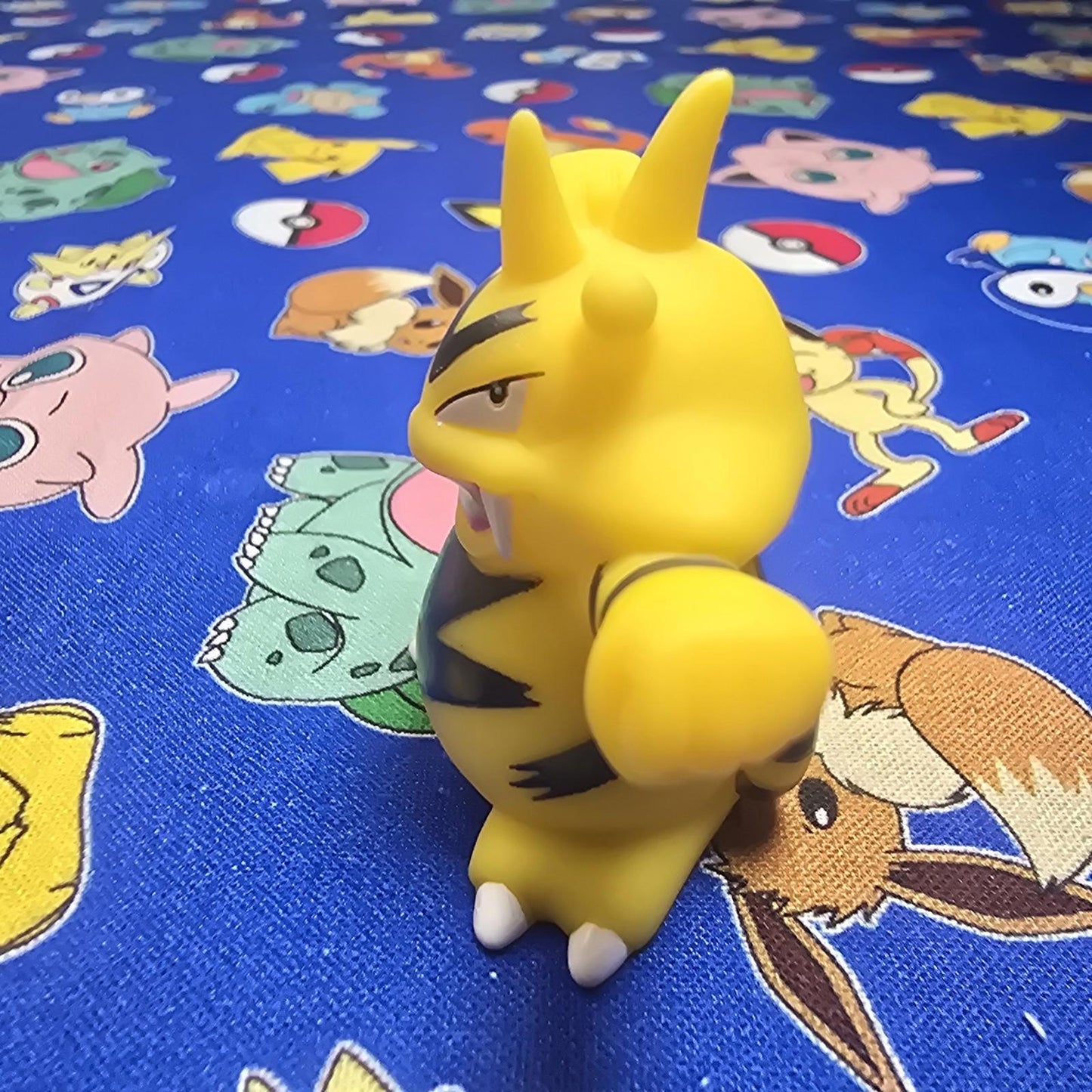 Pokemon Electabuzz Figure Finger Puppet 2008 Nintendo Bandai PVC Japan US Seller