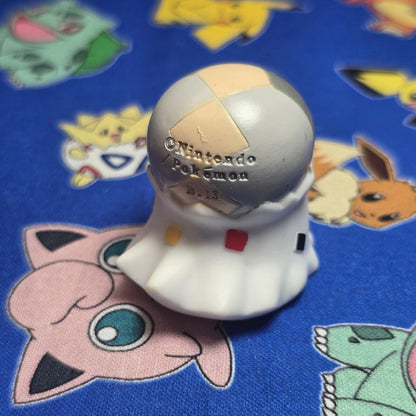 Pokemon Spewpa Figure Finger Puppet 2013 Nintendo Bandai PVC Japan USA Seller