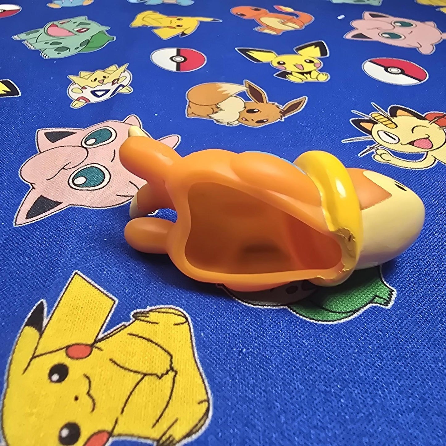 Pokemon Buizel Figure Finger Puppet 2007 Nintendo Bandai PVC Japan USA Seller